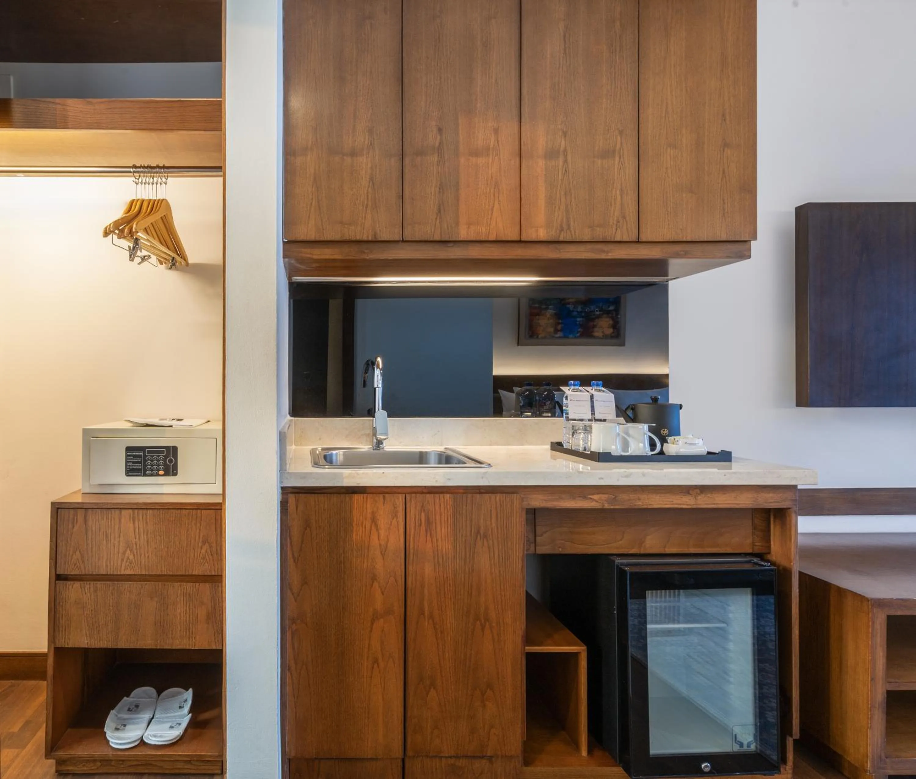 Kitchen or kitchenette in Swiss-Belresort Dago Heritage