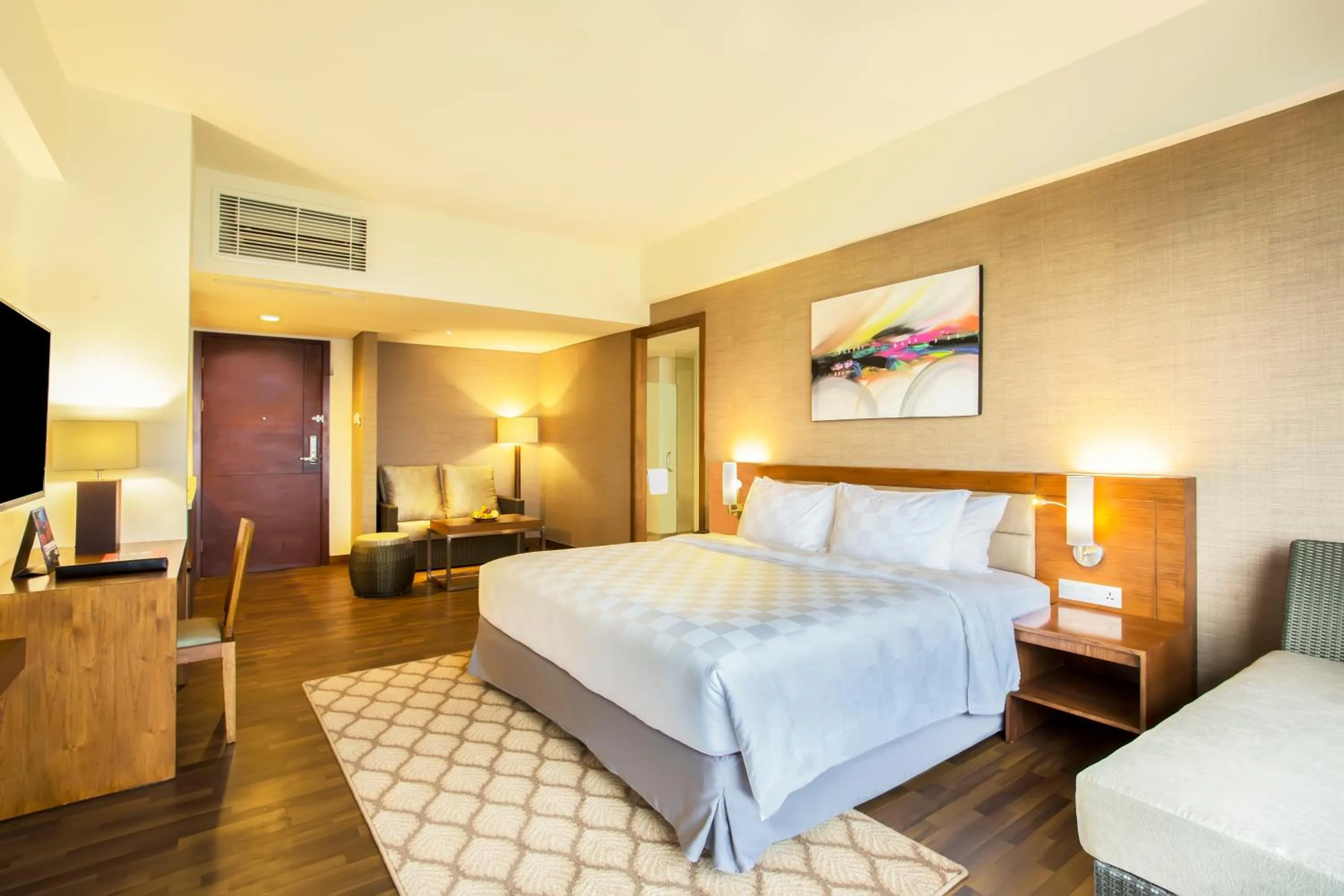 Bedroom, Bed in Swiss-Belresort Dago Heritage