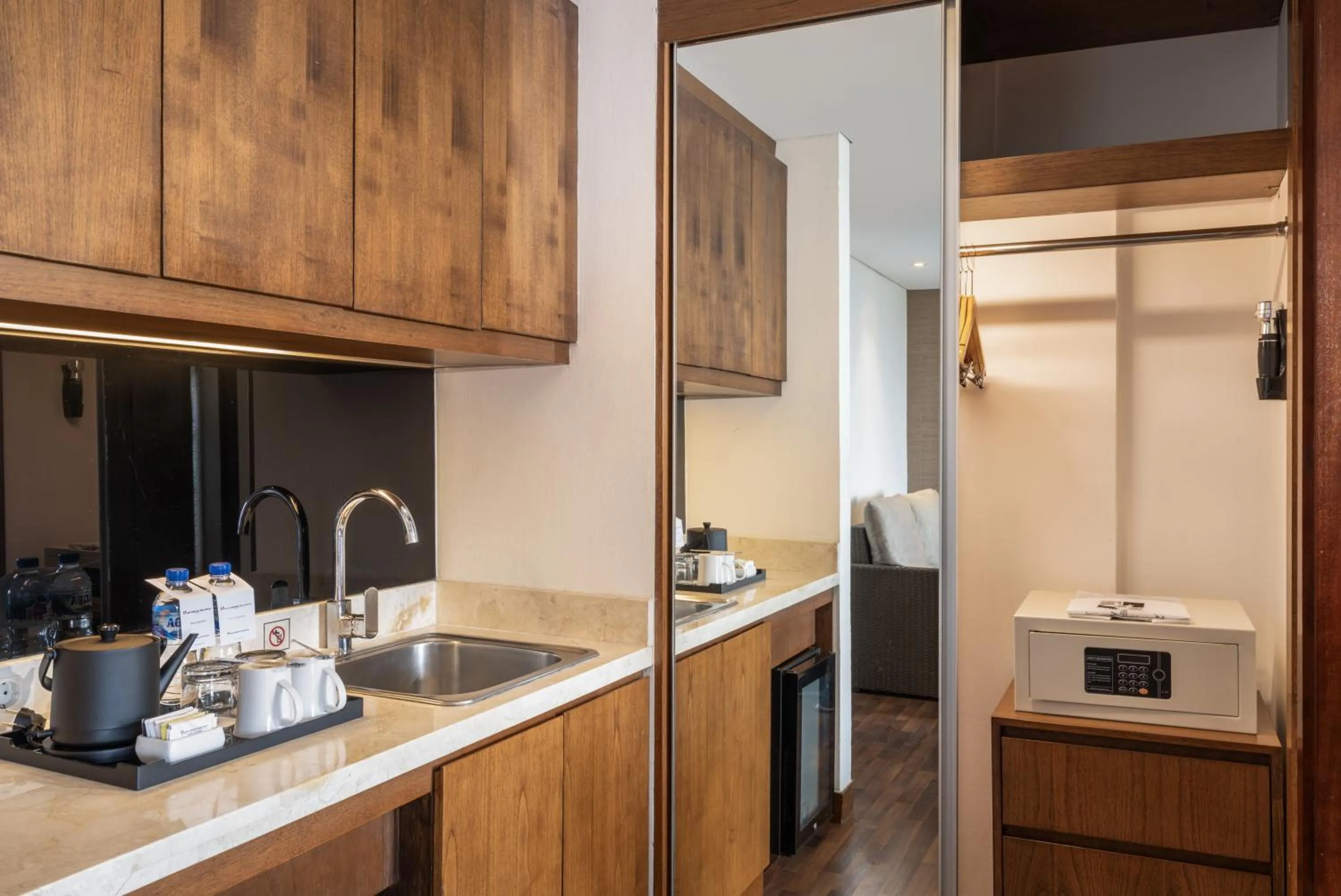 Kitchen or kitchenette in Swiss-Belresort Dago Heritage