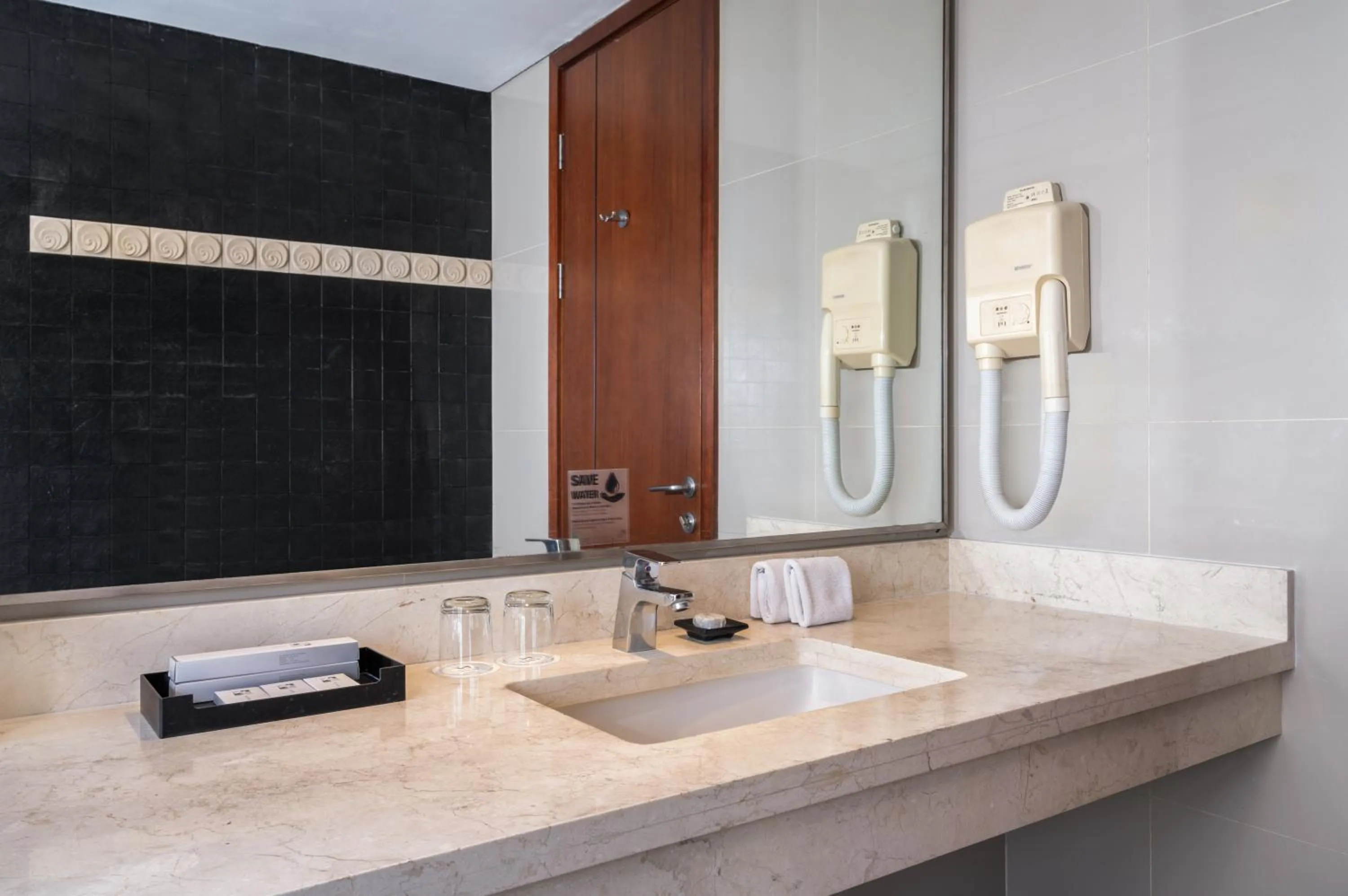 Bathroom in Swiss-Belresort Dago Heritage