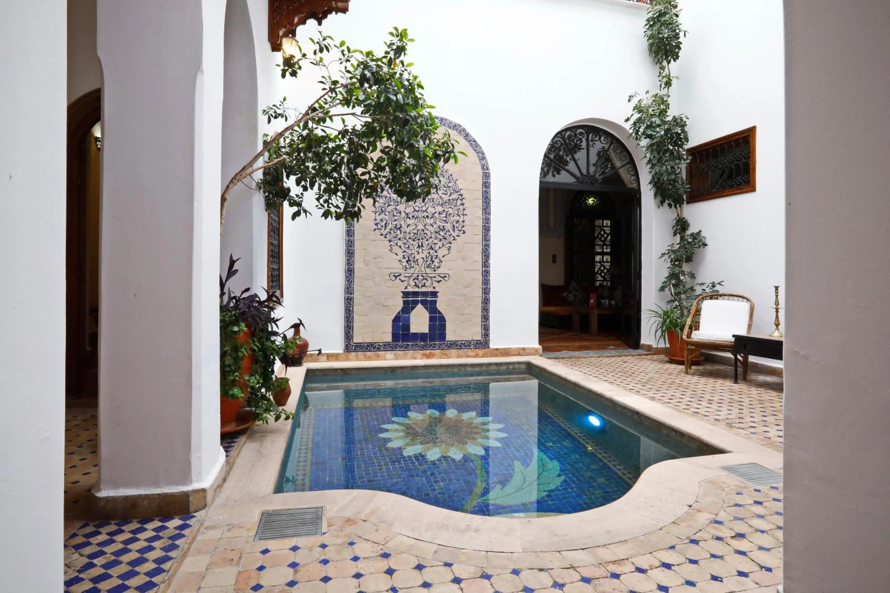 Swimming pool in Riad Daria Suites & Spa