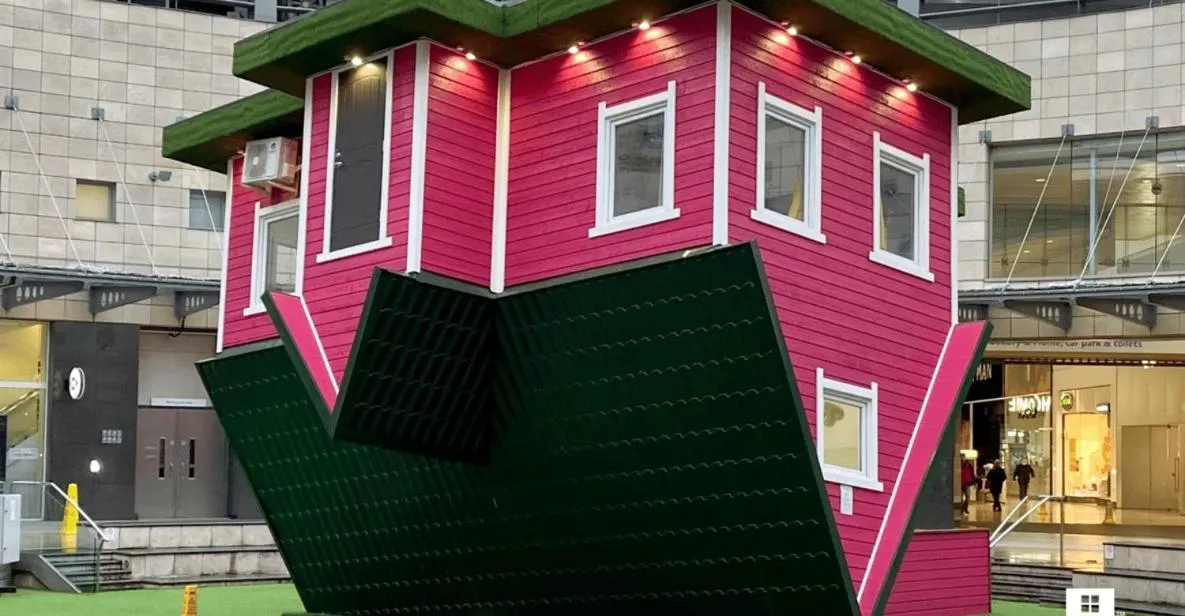 Nearby landmark in The Annex - Guest Gardens