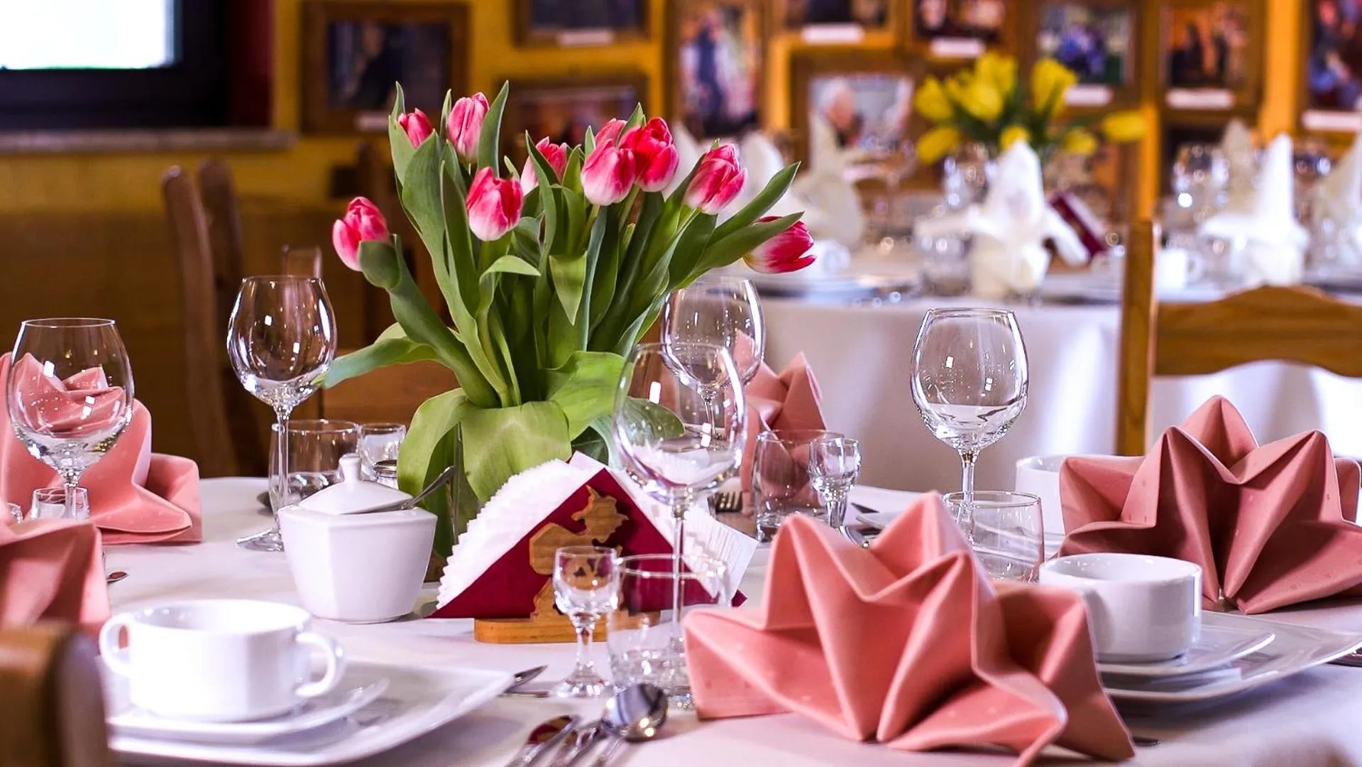 Restaurant/places to eat in Jaś Wędrowniczek