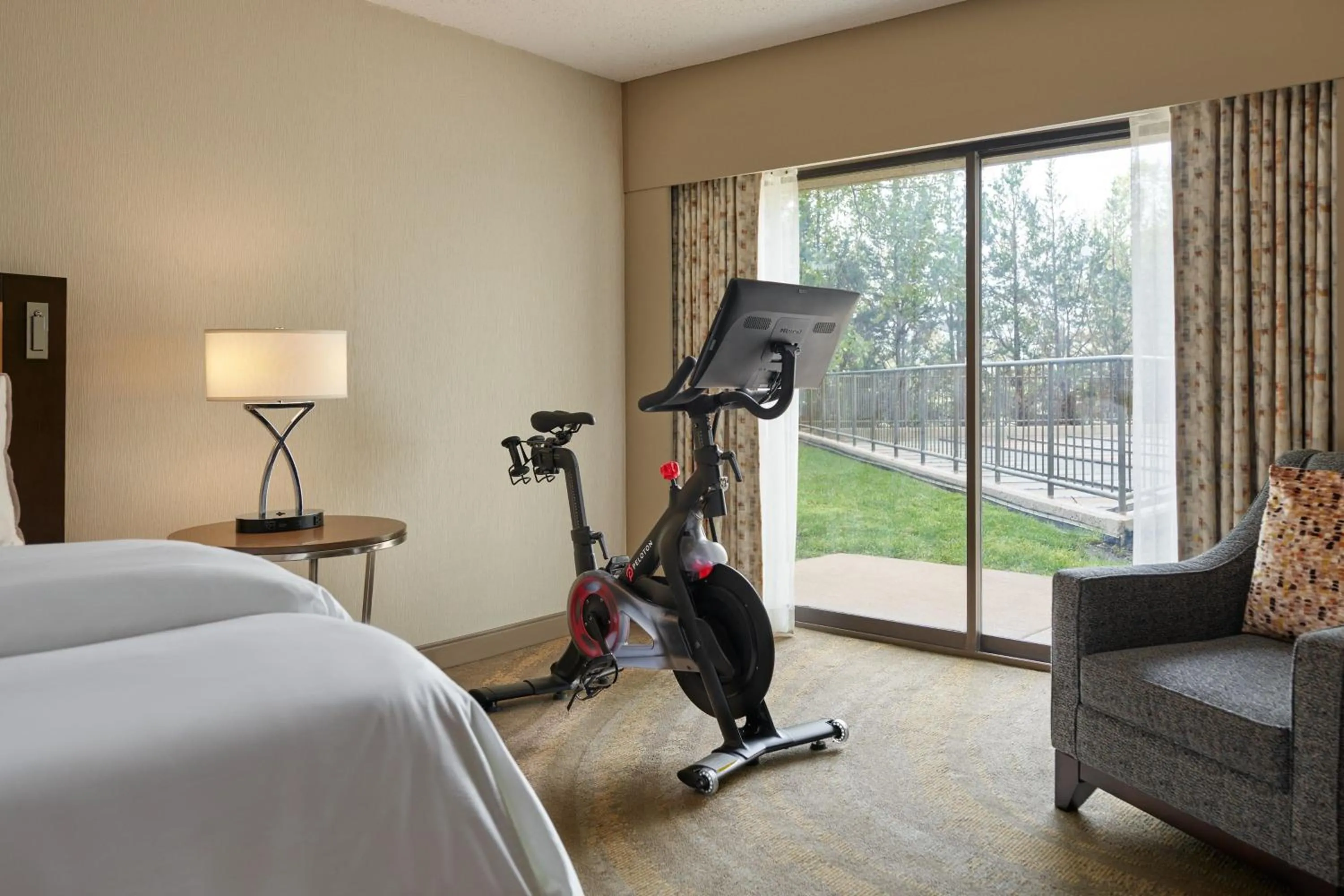 Photo of the whole room in The Westin Kansas City at Crown Center