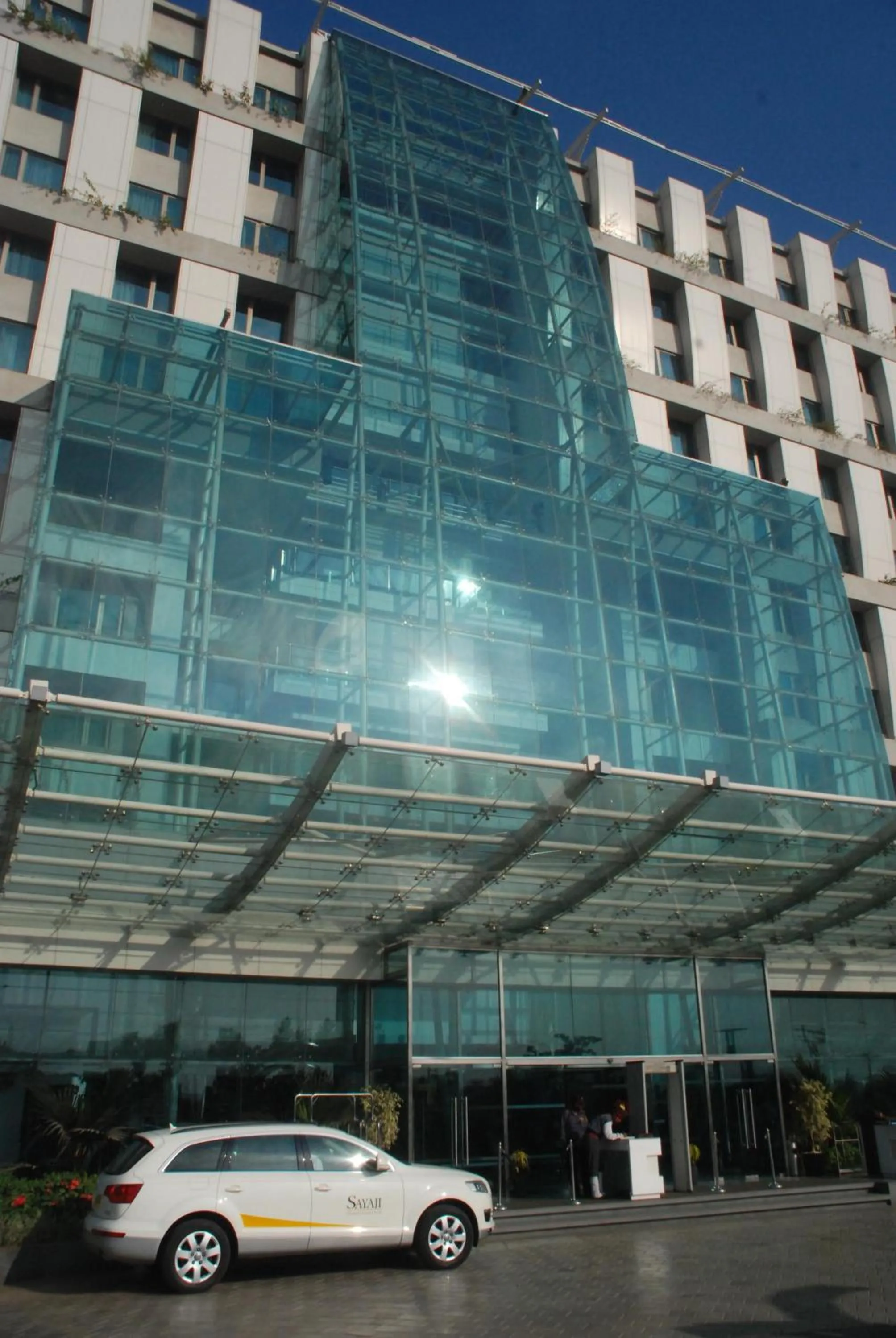 Facade/entrance in Sayaji Pune