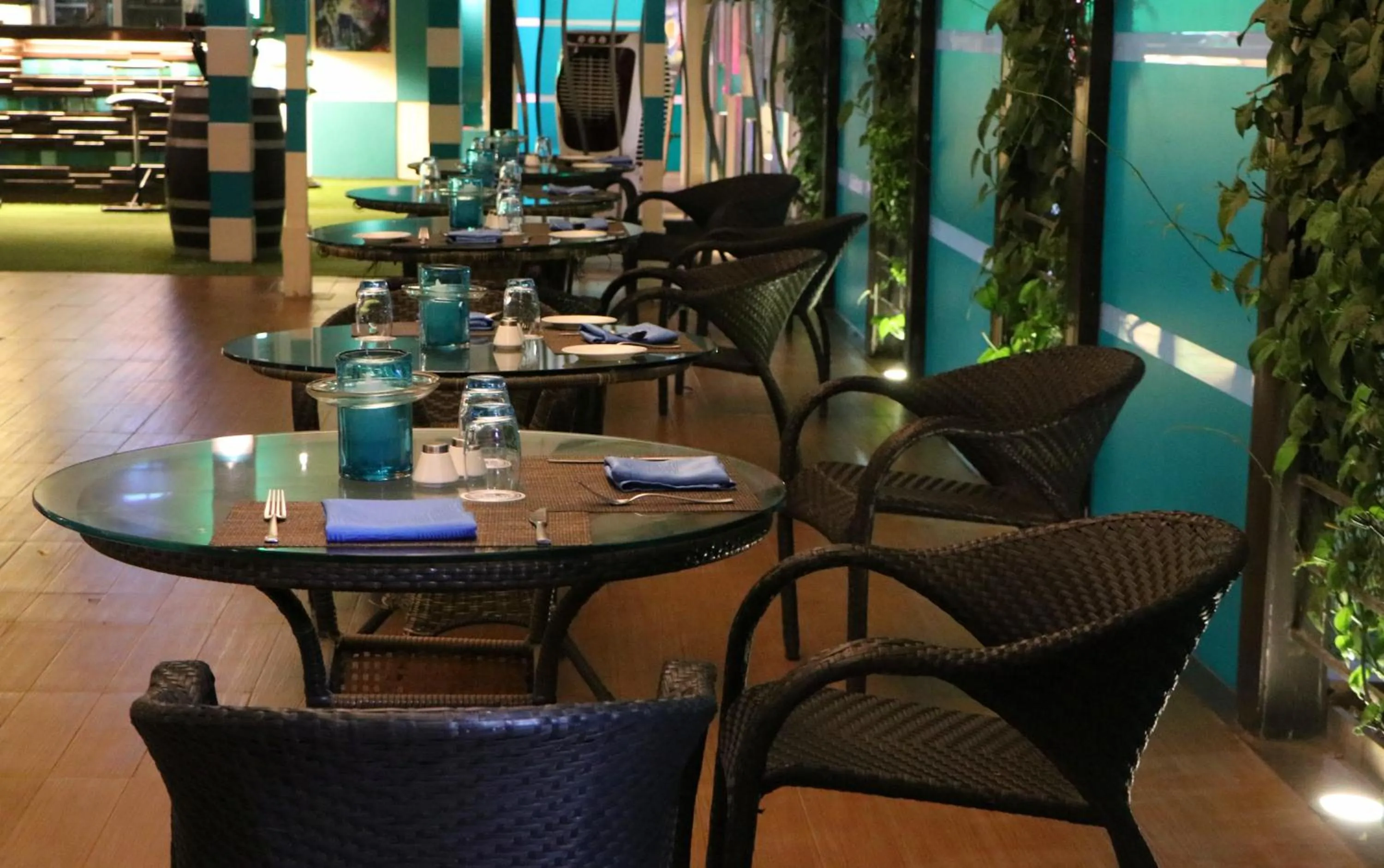 Restaurant/places to eat in Sayaji Pune