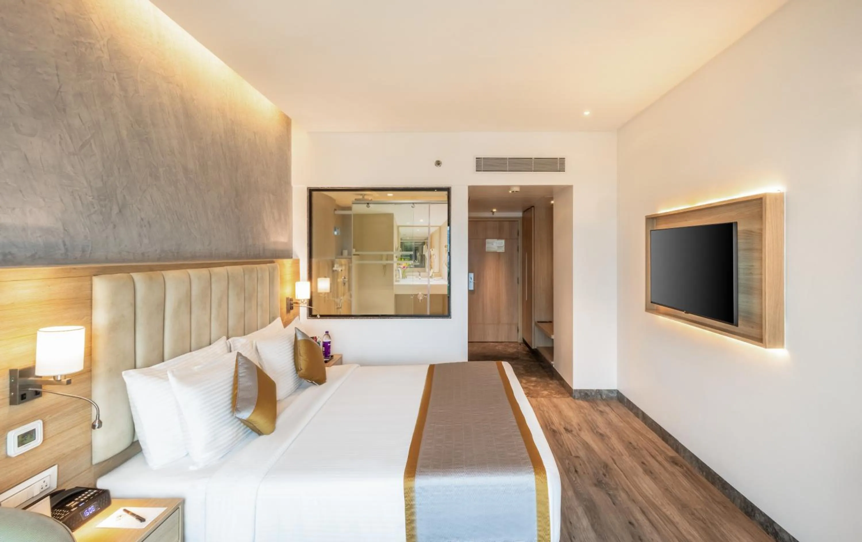 Bedroom in Sayaji Pune