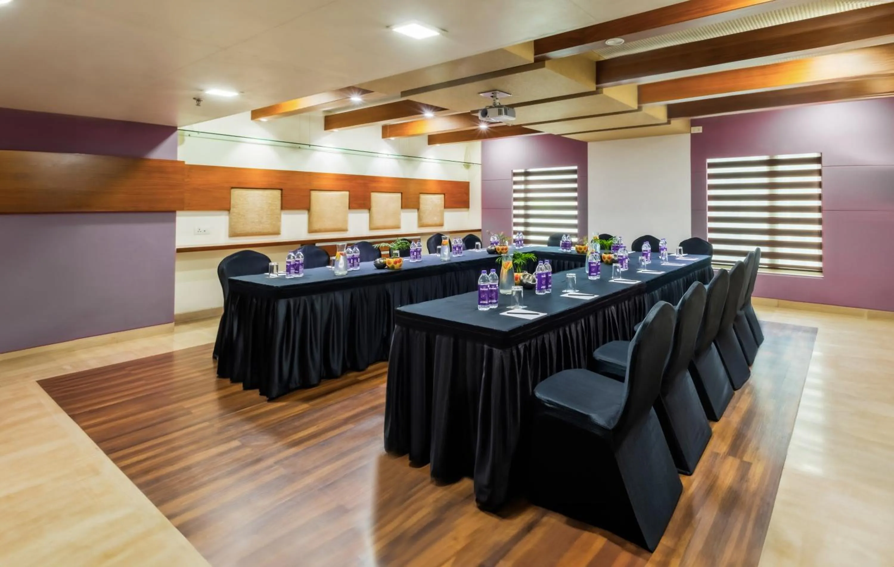Banquet/Function facilities in Sayaji Pune