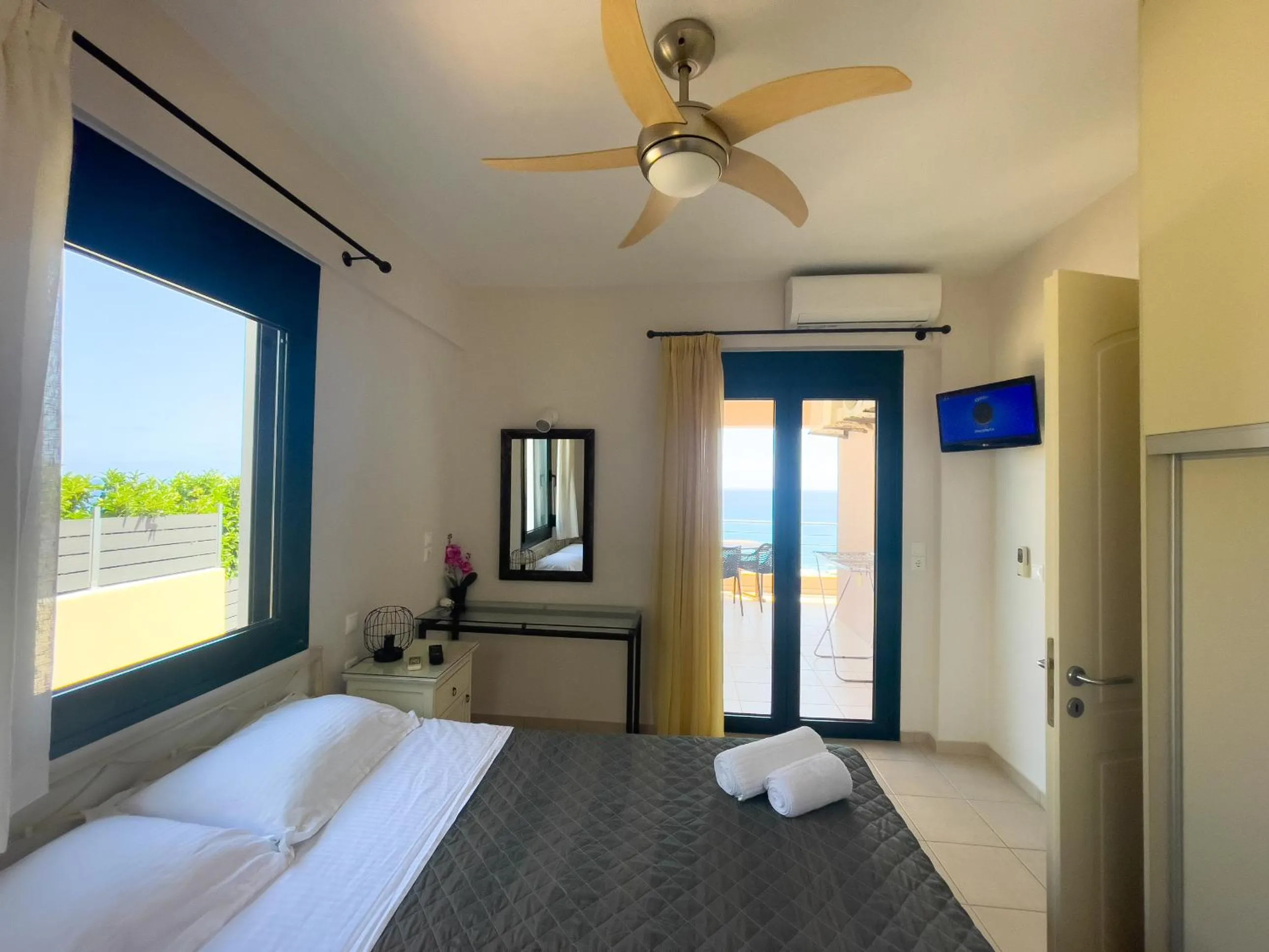 Bedroom, Bed in Portela Suites Kastri