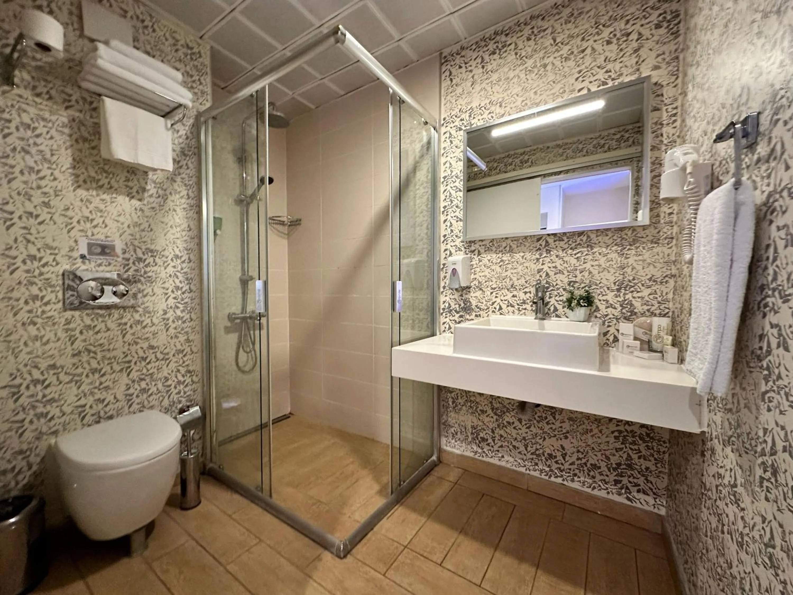 Bathroom in Tempo Hotel 4Levent