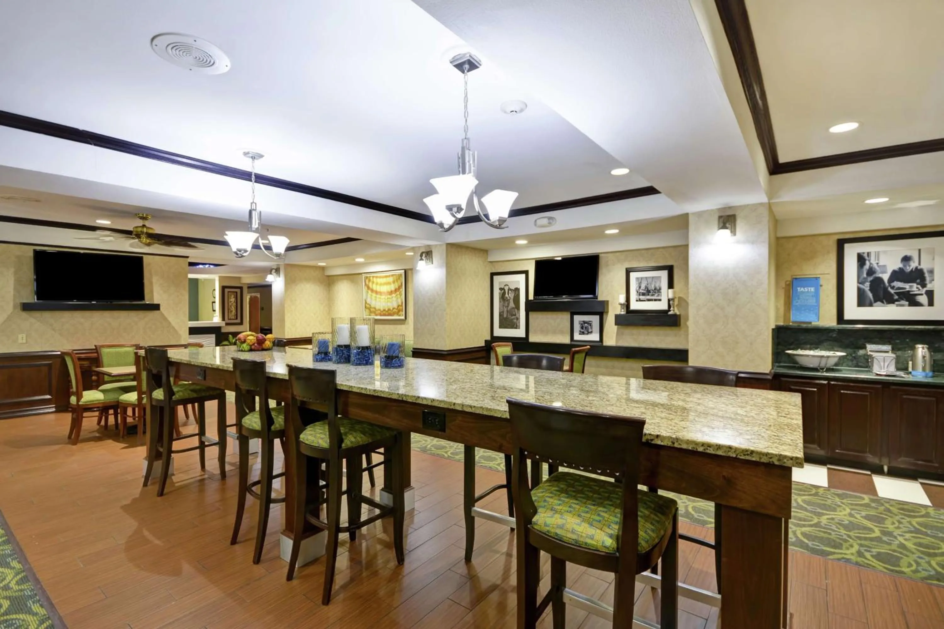 Lobby or reception in Hampton Inn Corpus Christi - Northwest I-37