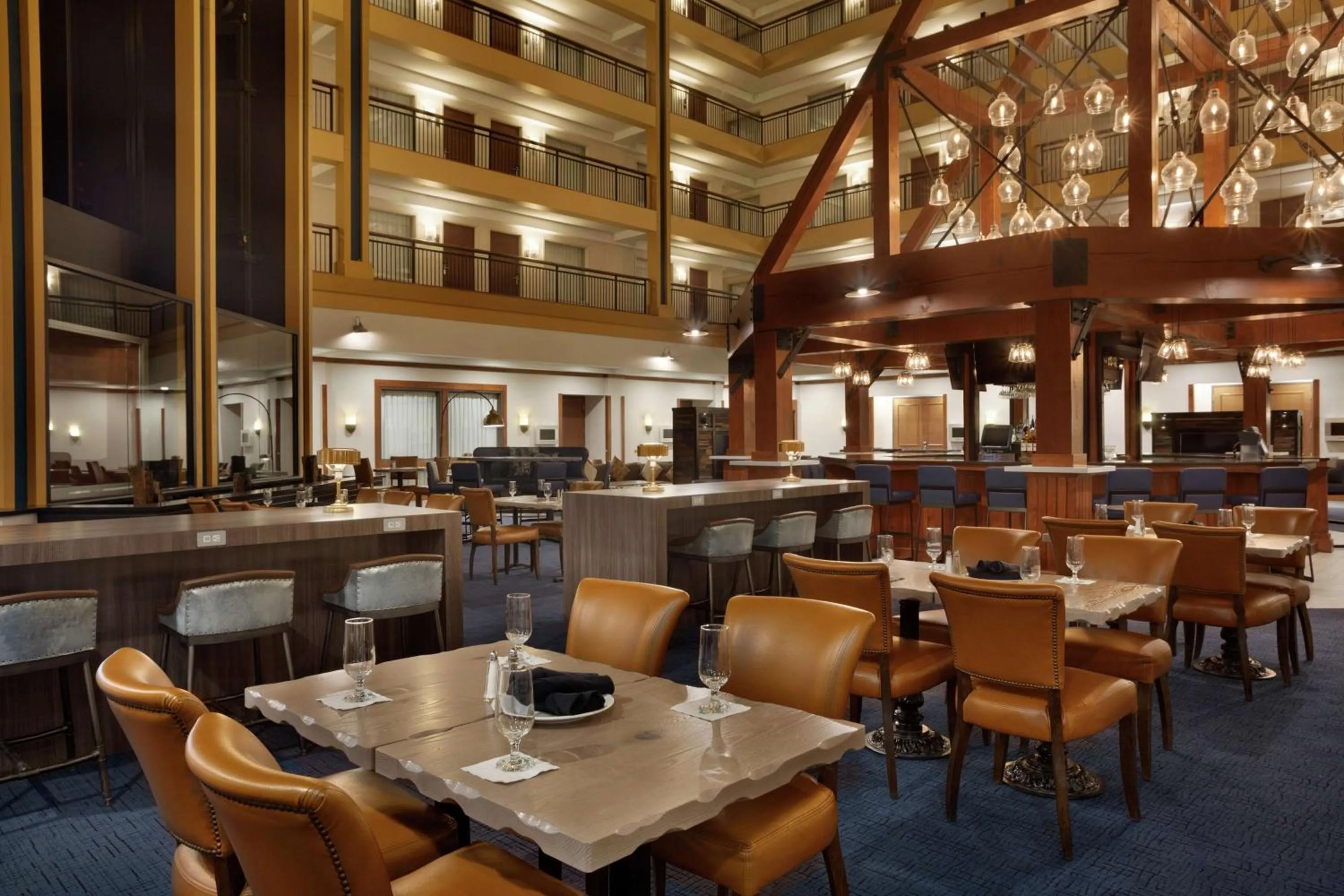 Restaurant/places to eat in Embassy Suites by Hilton Denver International Airport