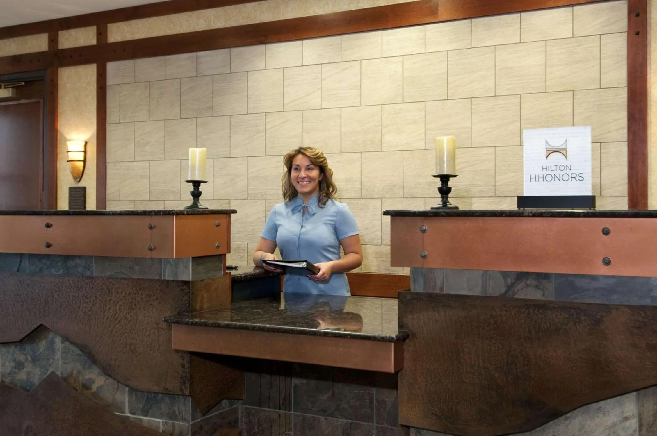 Lobby or reception in Embassy Suites by Hilton Denver International Airport