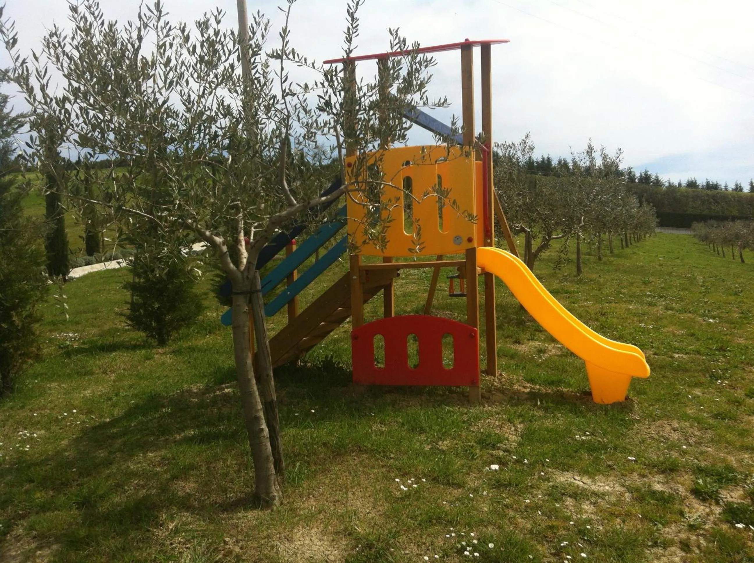 Children play ground in Relais Il Margarito