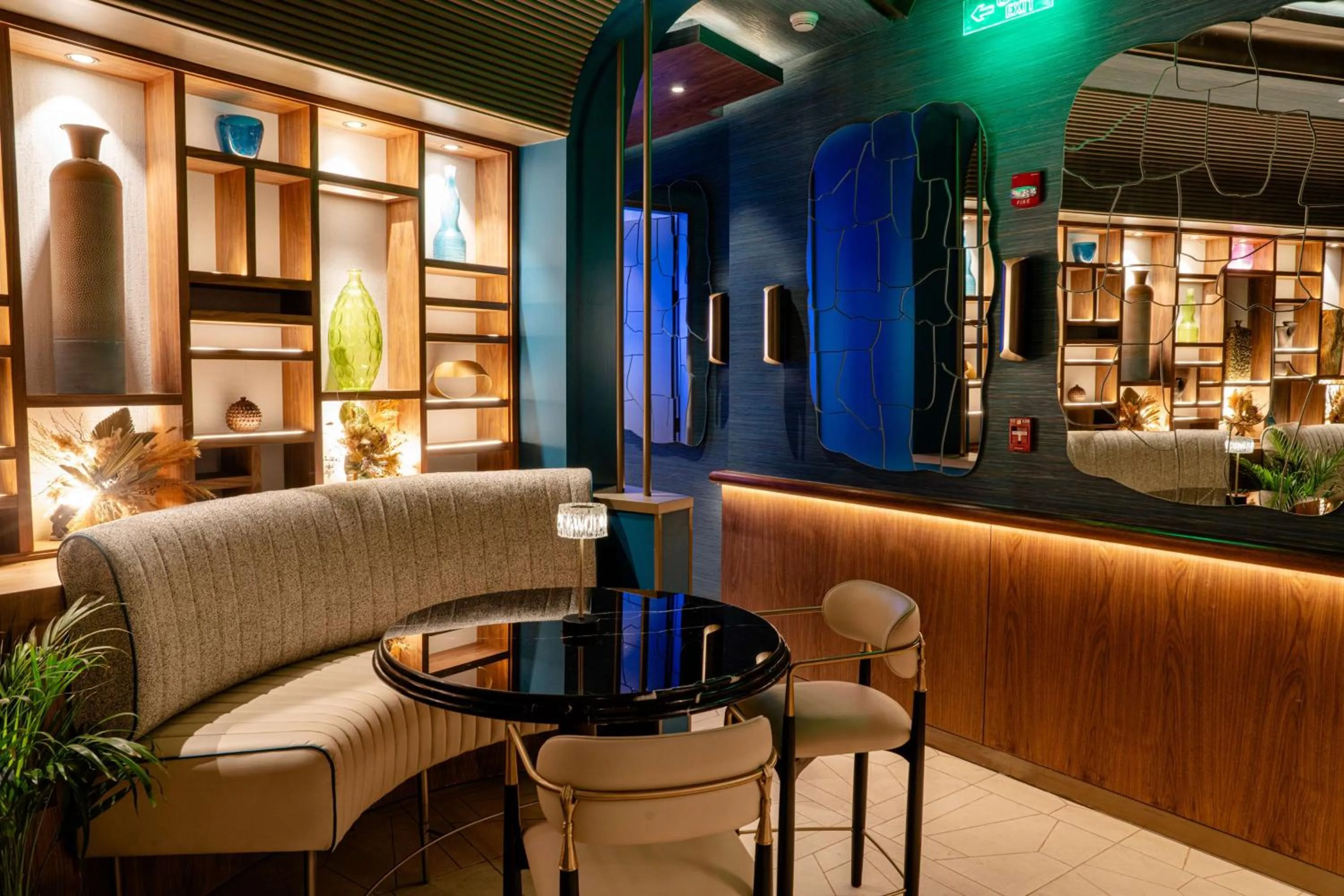 Restaurant/places to eat in Hilton Amman