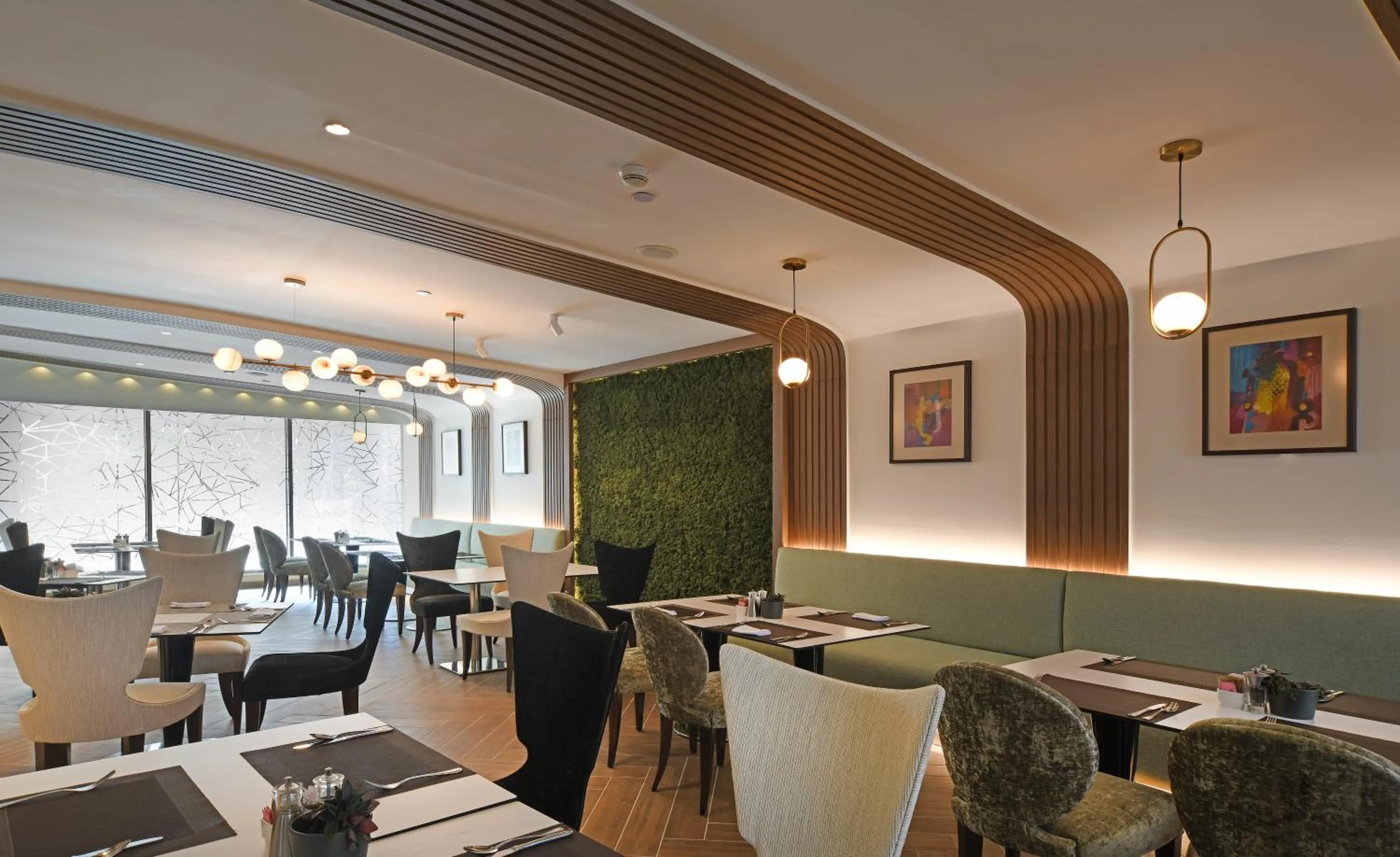 Restaurant/places to eat in Hilton Amman