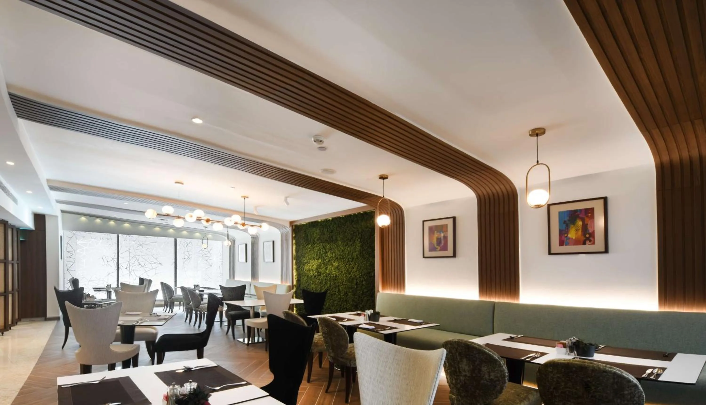 Restaurant/places to eat in Hilton Amman