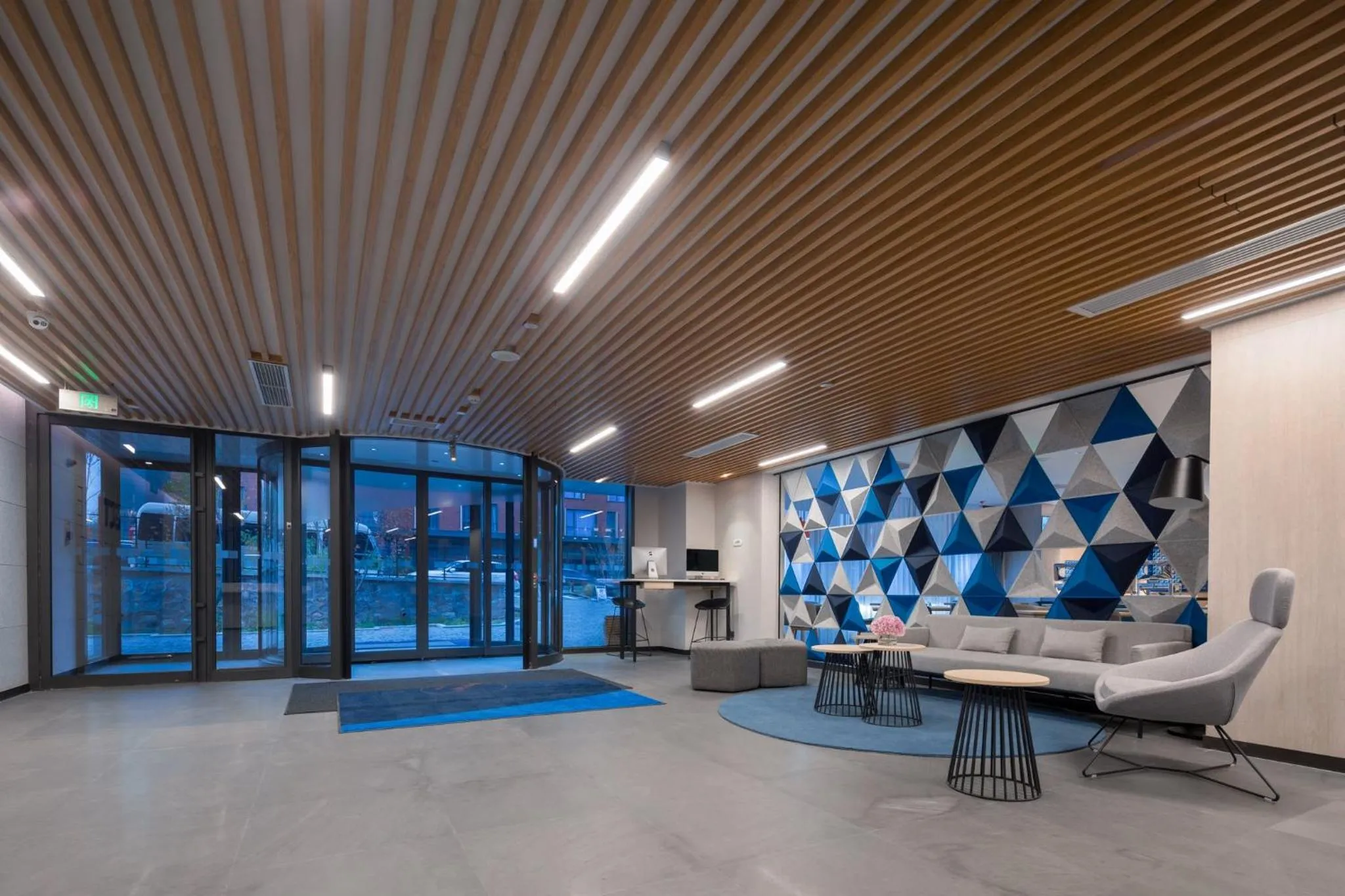 Property building in Holiday Inn Express Beijing Shijingshan Parkview by IHG