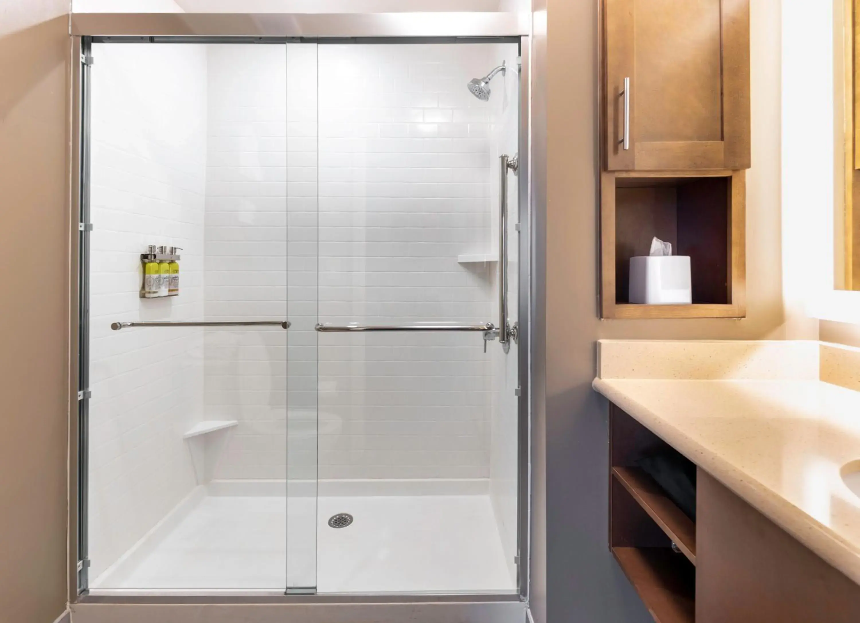 King Studio Suite in Staybridge Suites Montgomery - Downtown by IHG King Studio Suite in Staybridge Suites Montgomery - Downtown by IHG