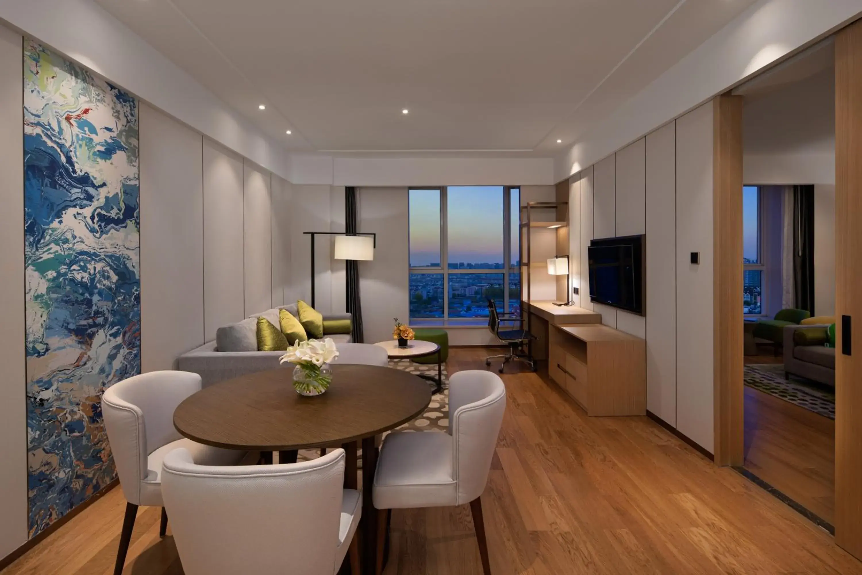 One-Bedroom King Suite in Holiday Inn & Suites Langfang New Chaoyang by IHG One-Bedroom King Suite in Holiday Inn & Suites Langfang New Chaoyang by IHG