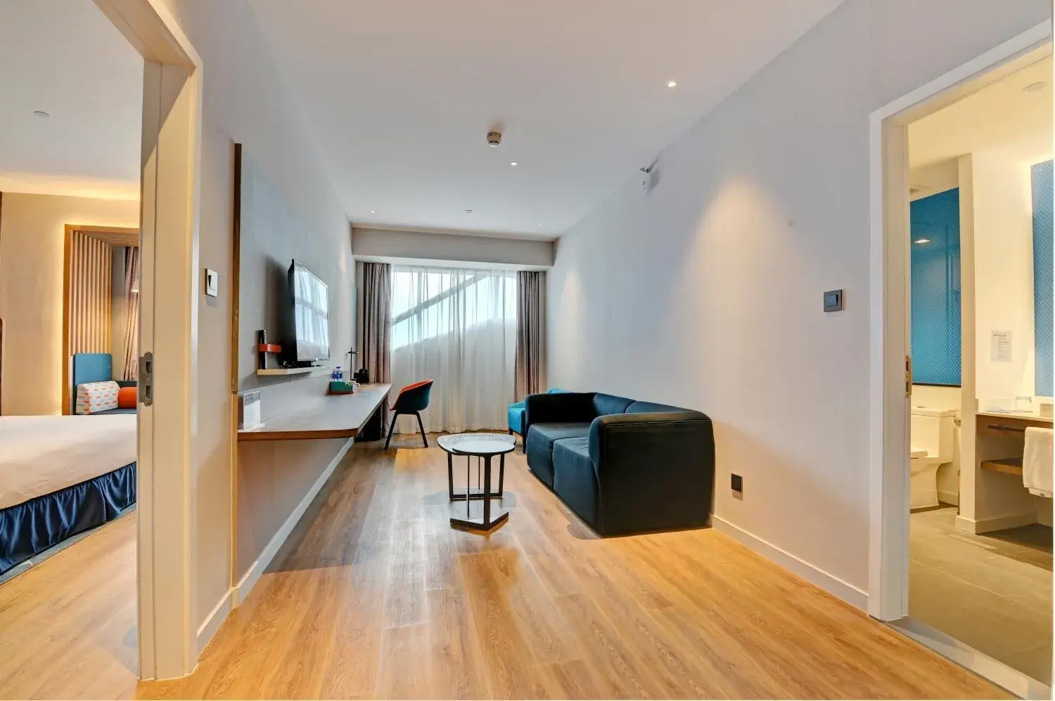 One-Bedroom Suite in Holiday Inn Express Xiamen Airport Zone by IHG One-Bedroom Suite in Holiday Inn Express Xiamen Airport Zone by IHG