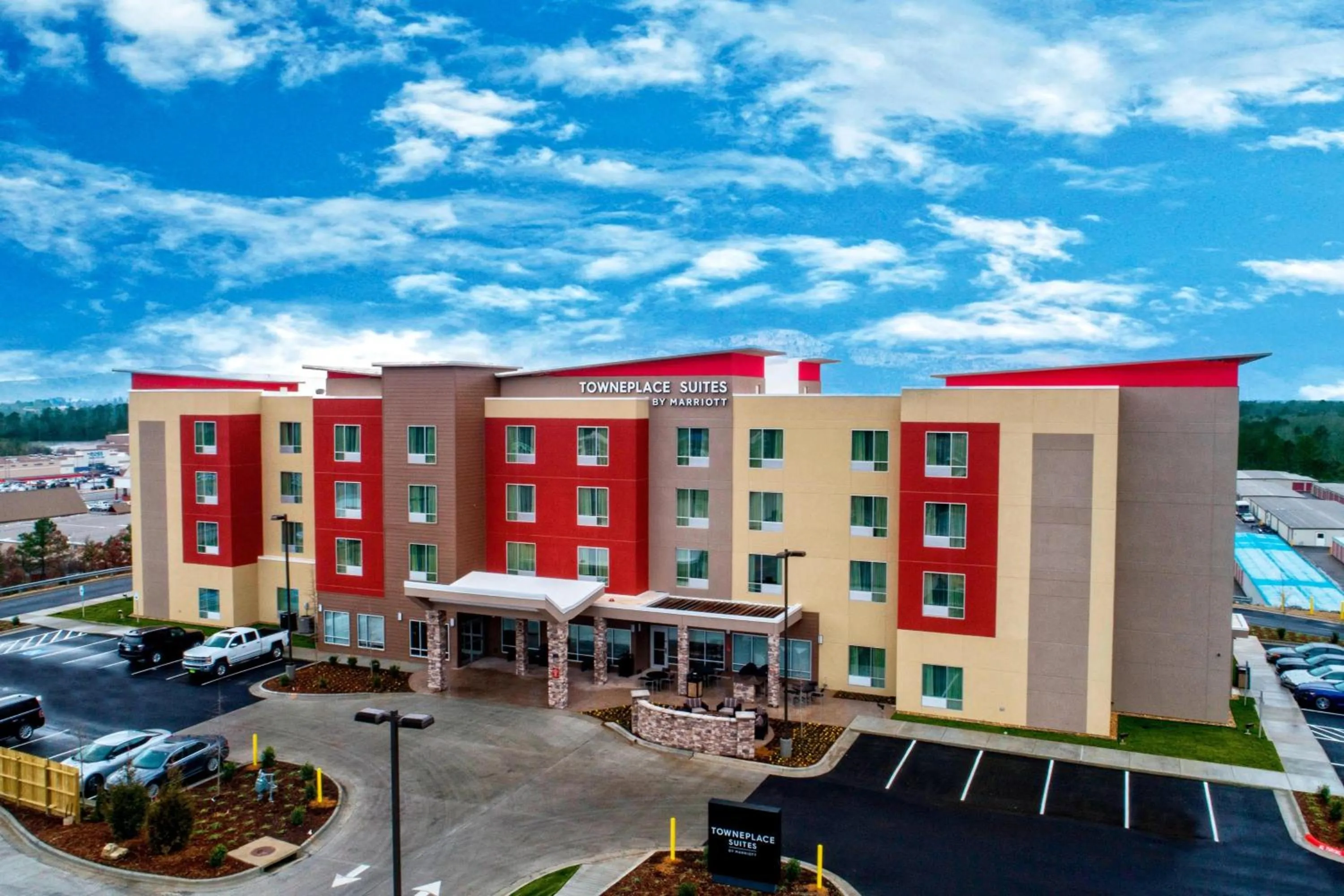 Property building in TownePlace Suites by Marriott Hot Springs