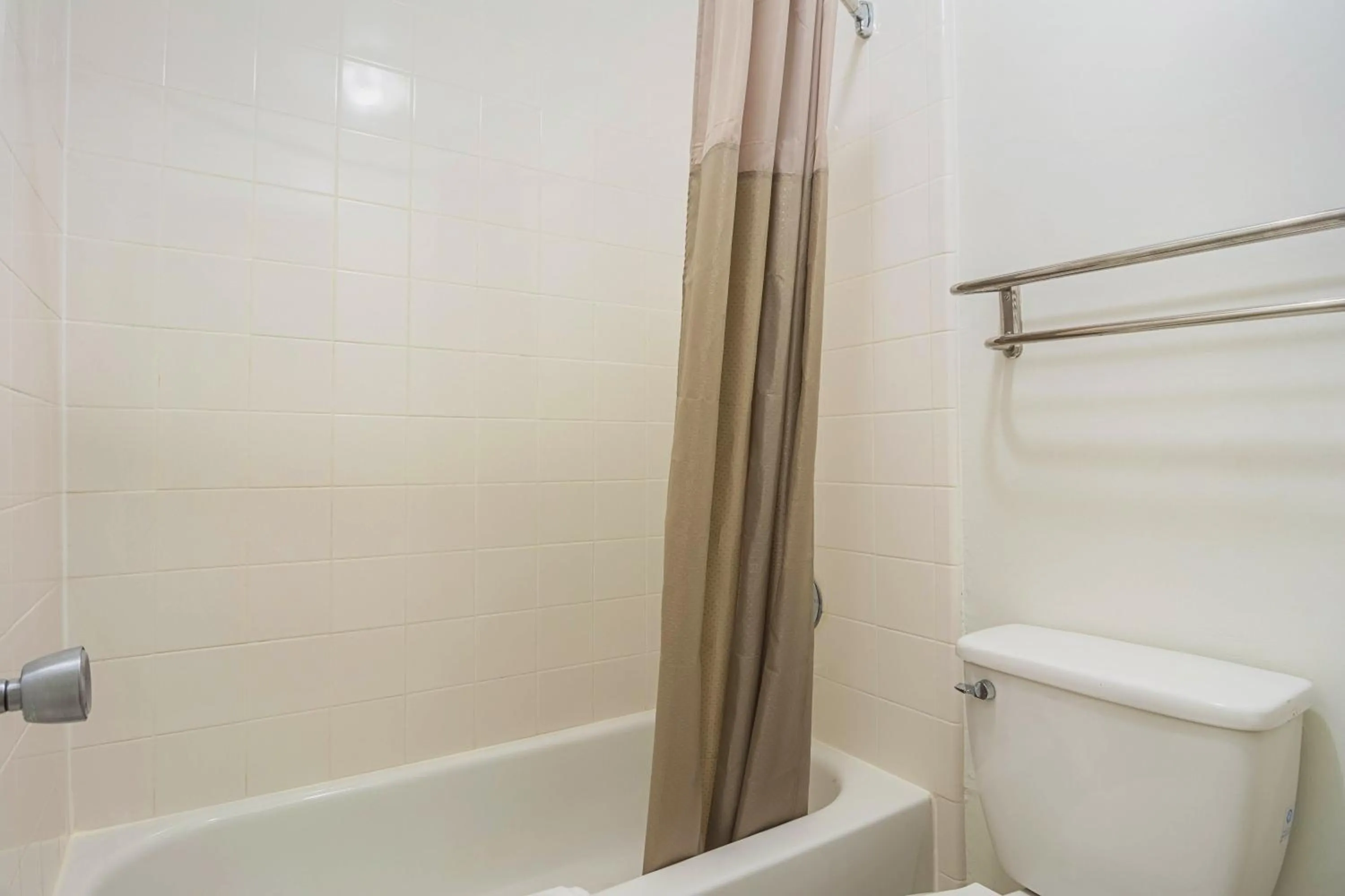 Bathroom in Motel 6-Gainesville, GA