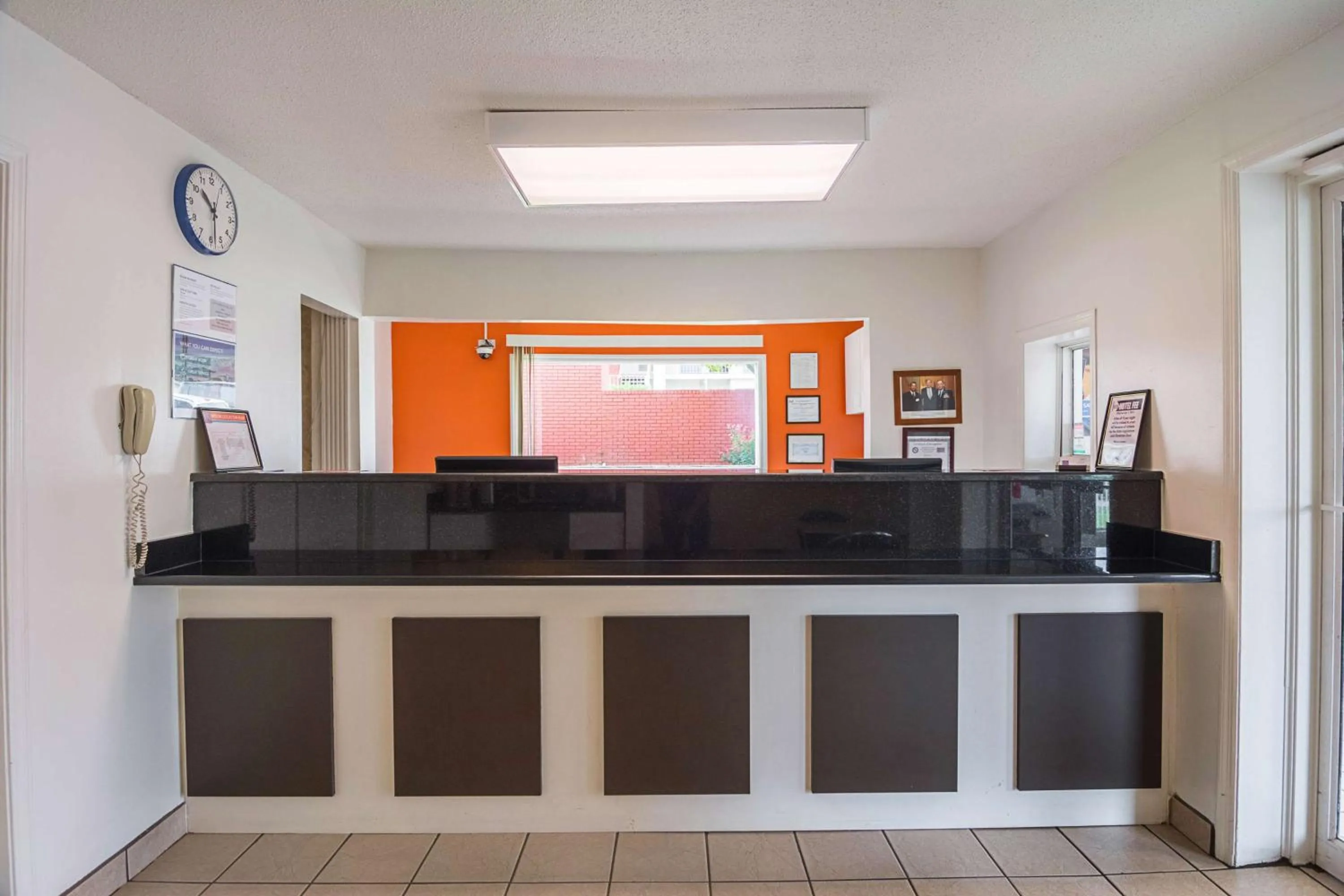 Lobby or reception in Motel 6-Gainesville, GA