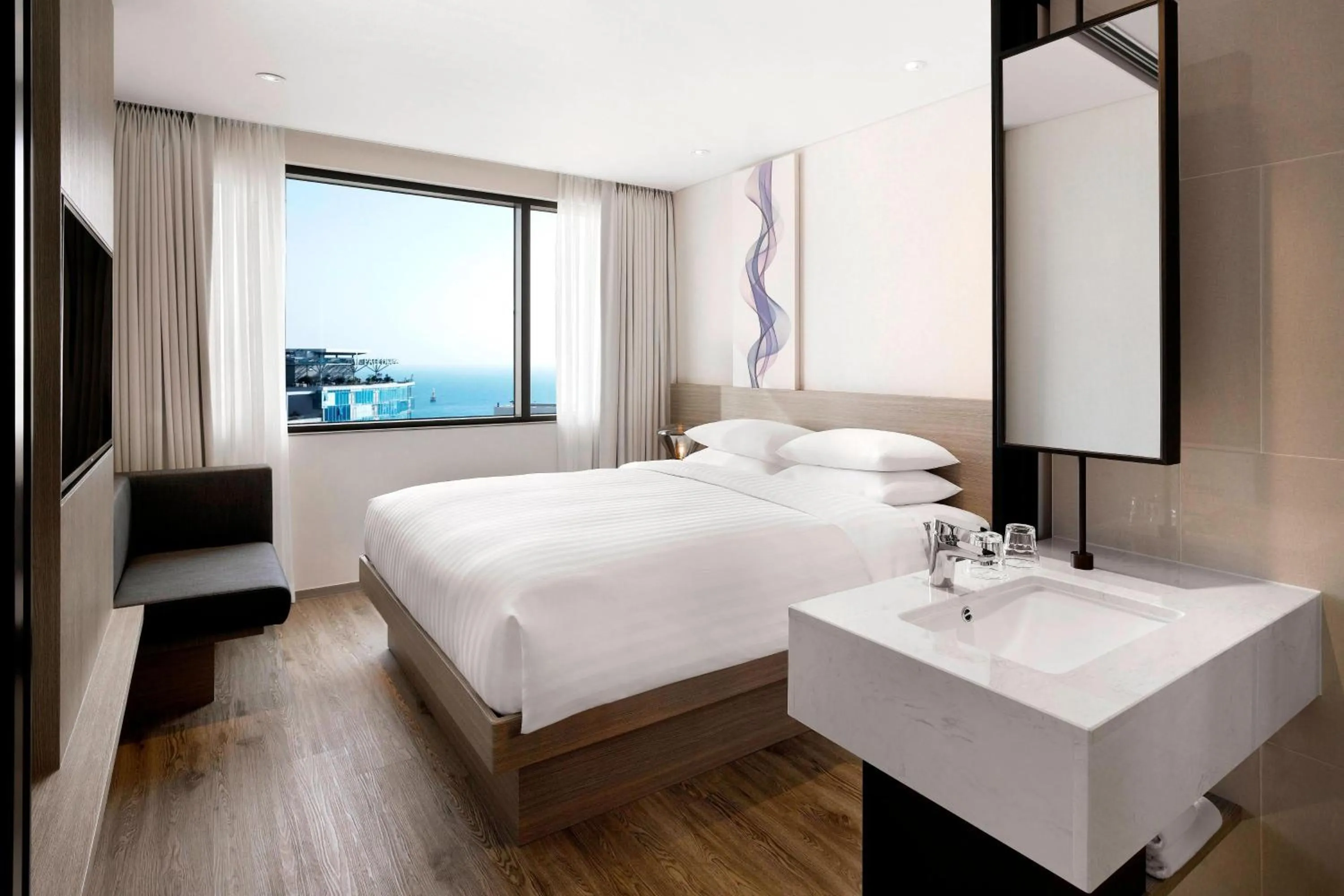Photo of the whole room, Bed in Fairfield by Marriott Busan