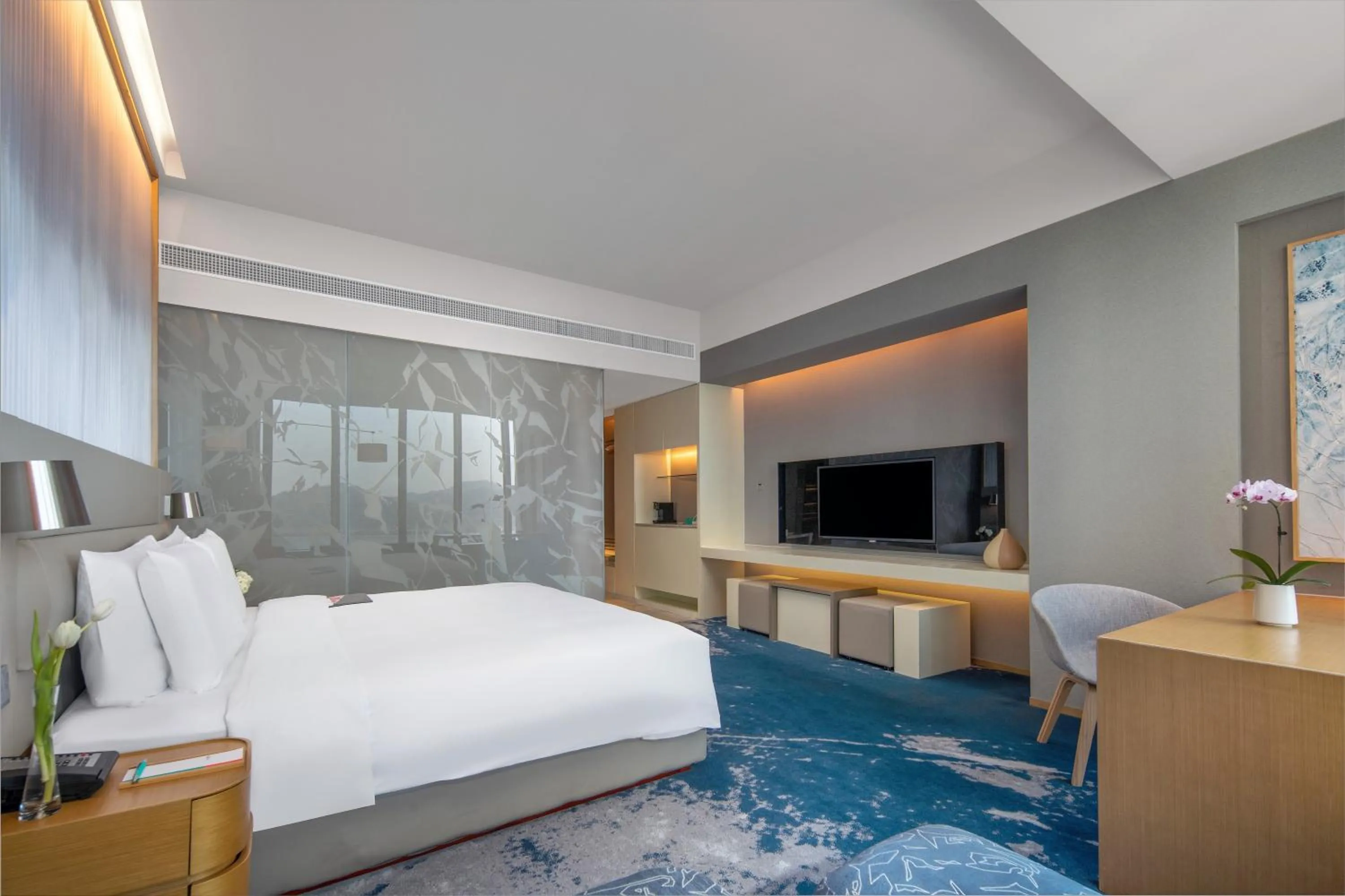 Bed in Le Meridien Hangzhou, Binjiang