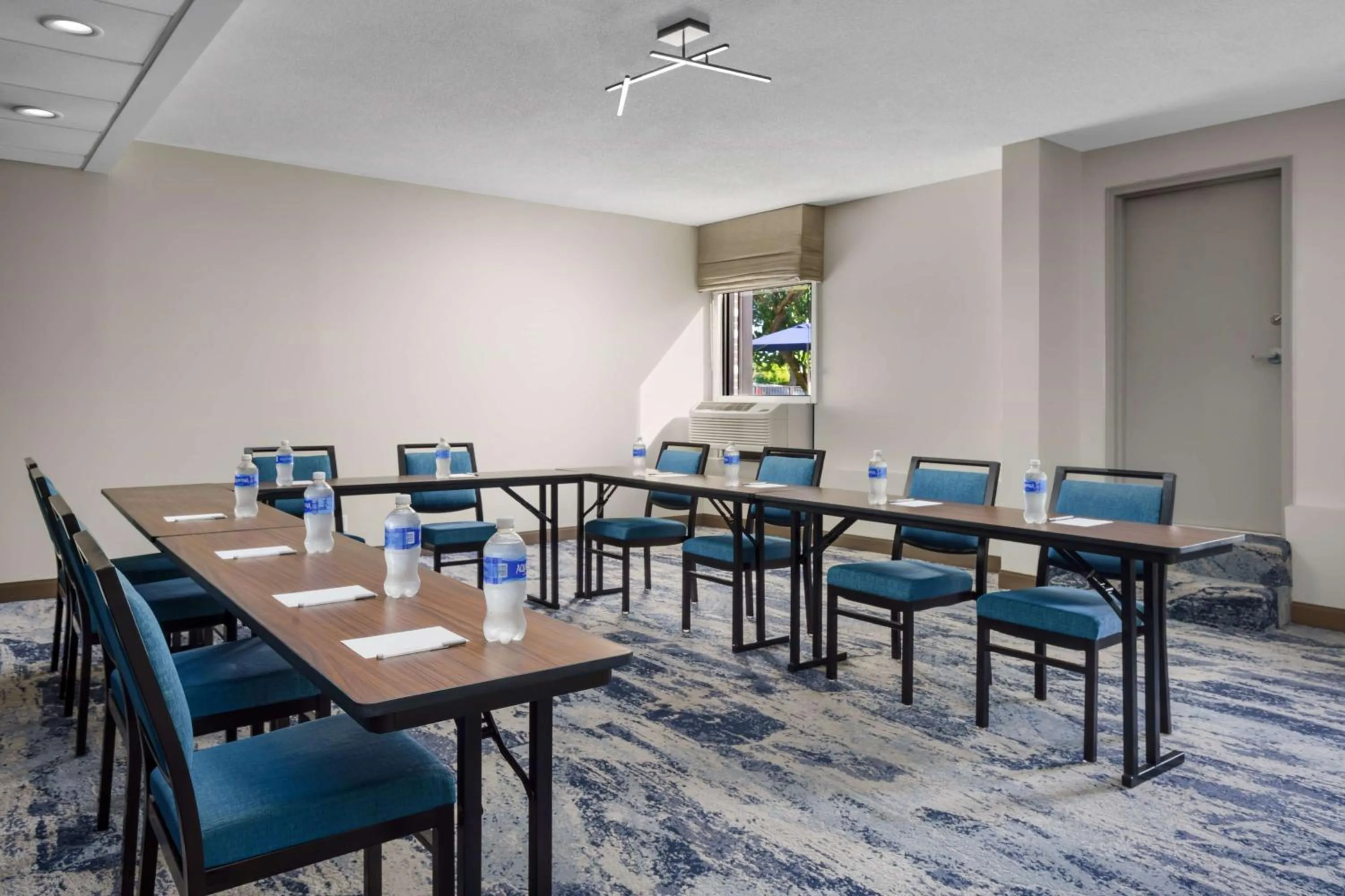 Meeting/conference room in Hampton Inn Ft. Lauderdale-Cypress Creek