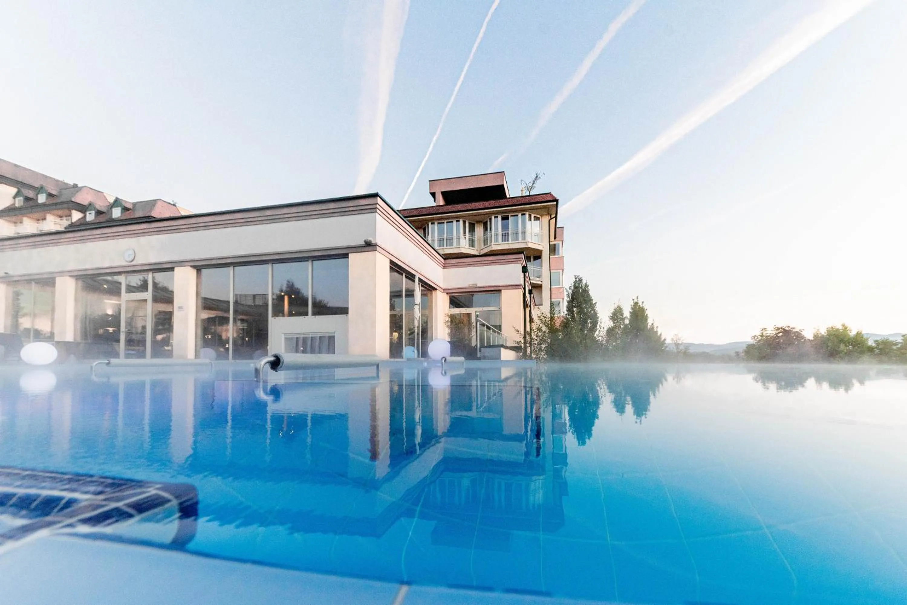 Swimming pool in Avita Resort Bad Tatzmannsdorf