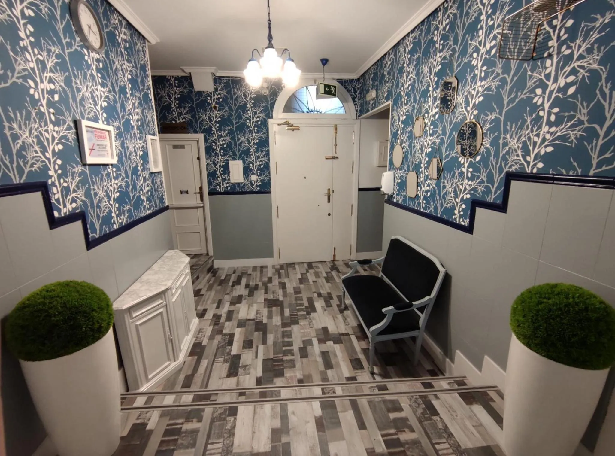 Lobby or reception in Fuencarral Adeco