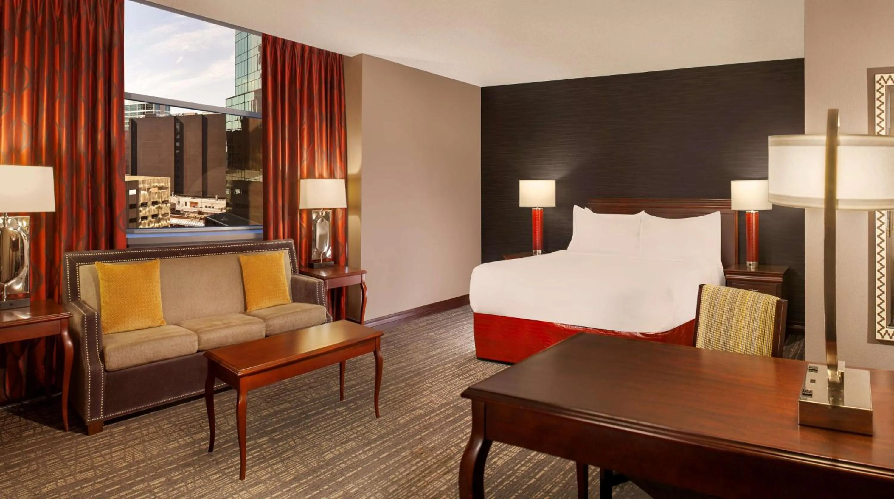 Bedroom in Hilton Fort Worth