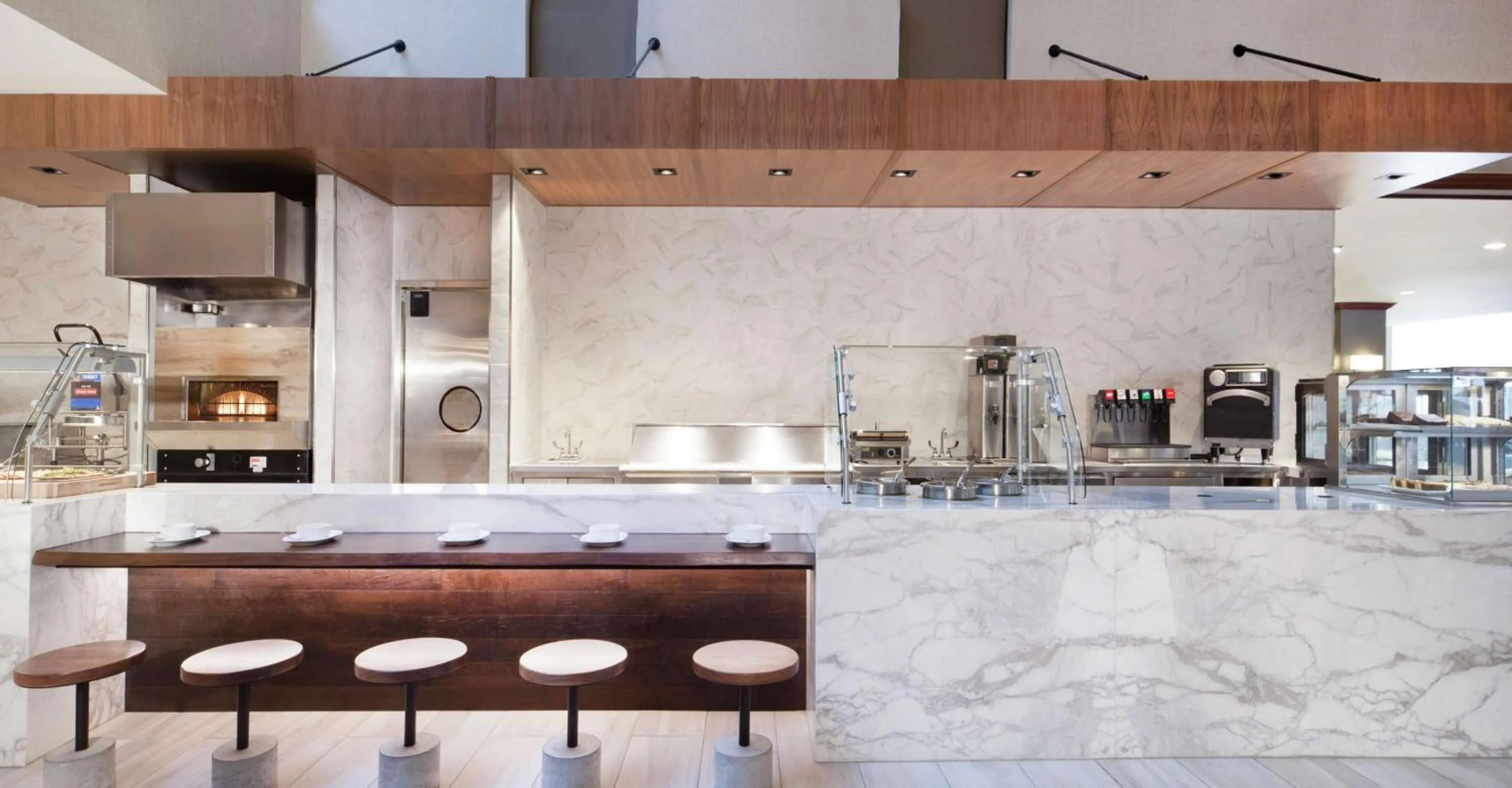 Restaurant/places to eat in Hilton Fort Worth