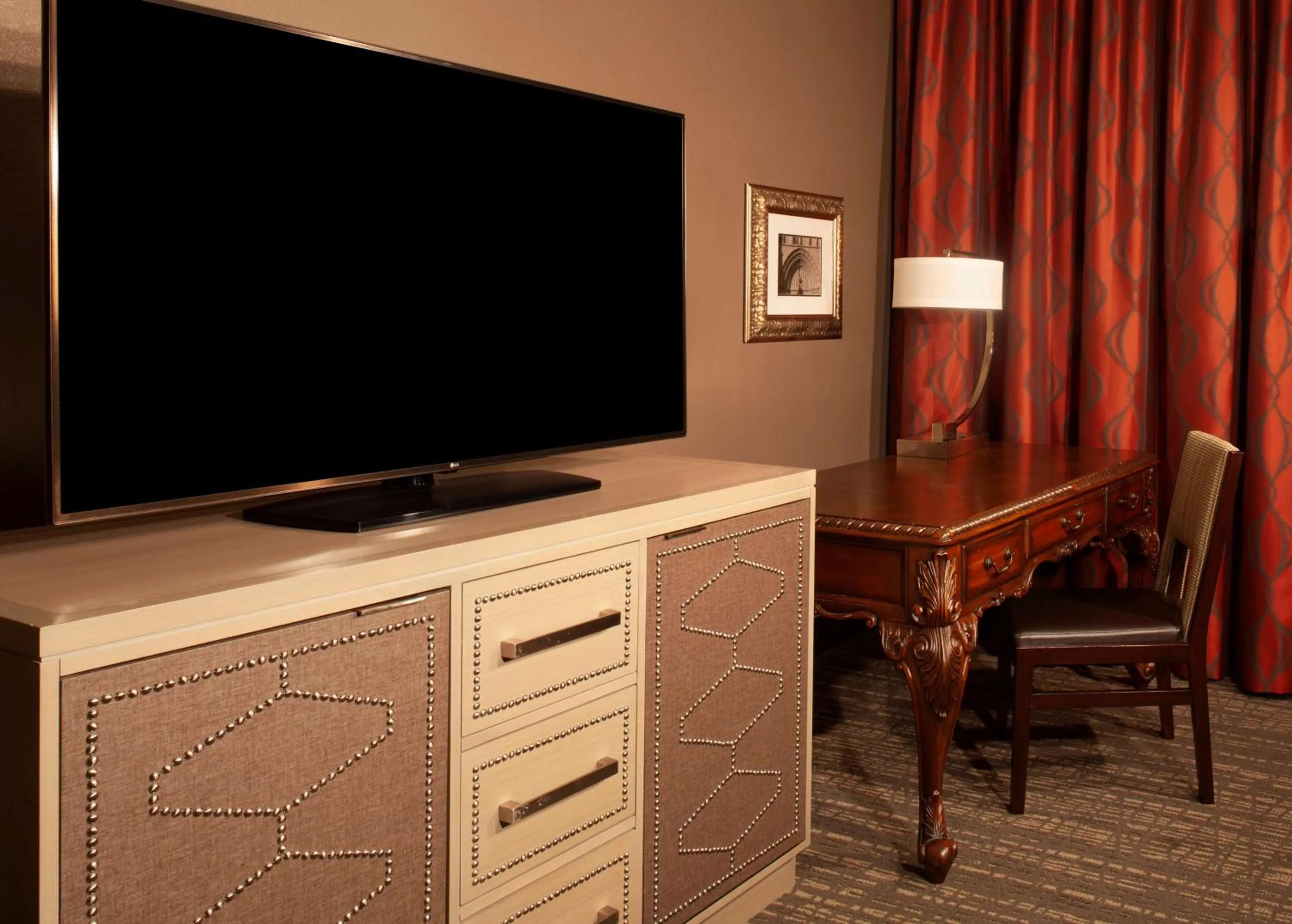 Bedroom in Hilton Fort Worth