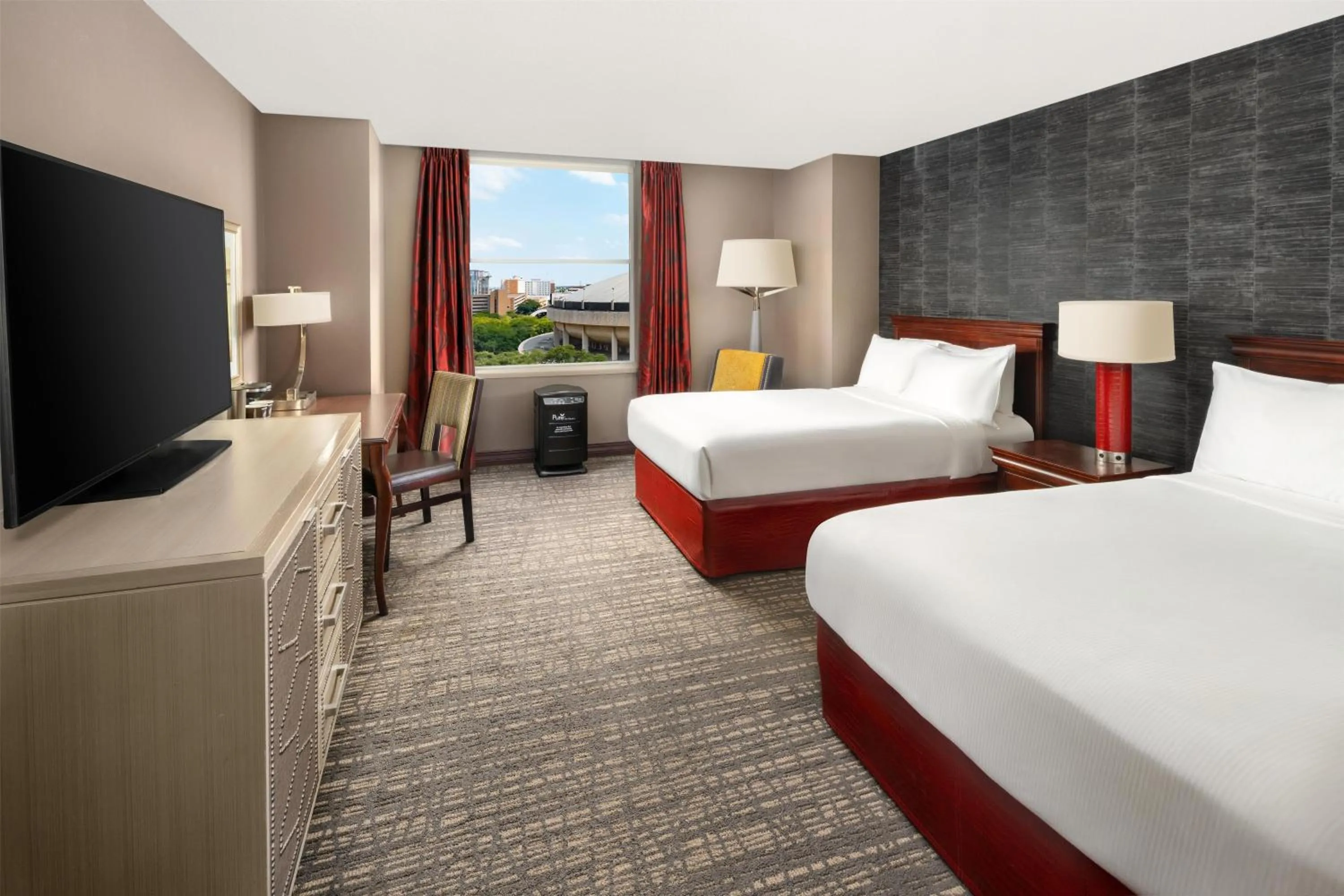 Bed in Hilton Fort Worth