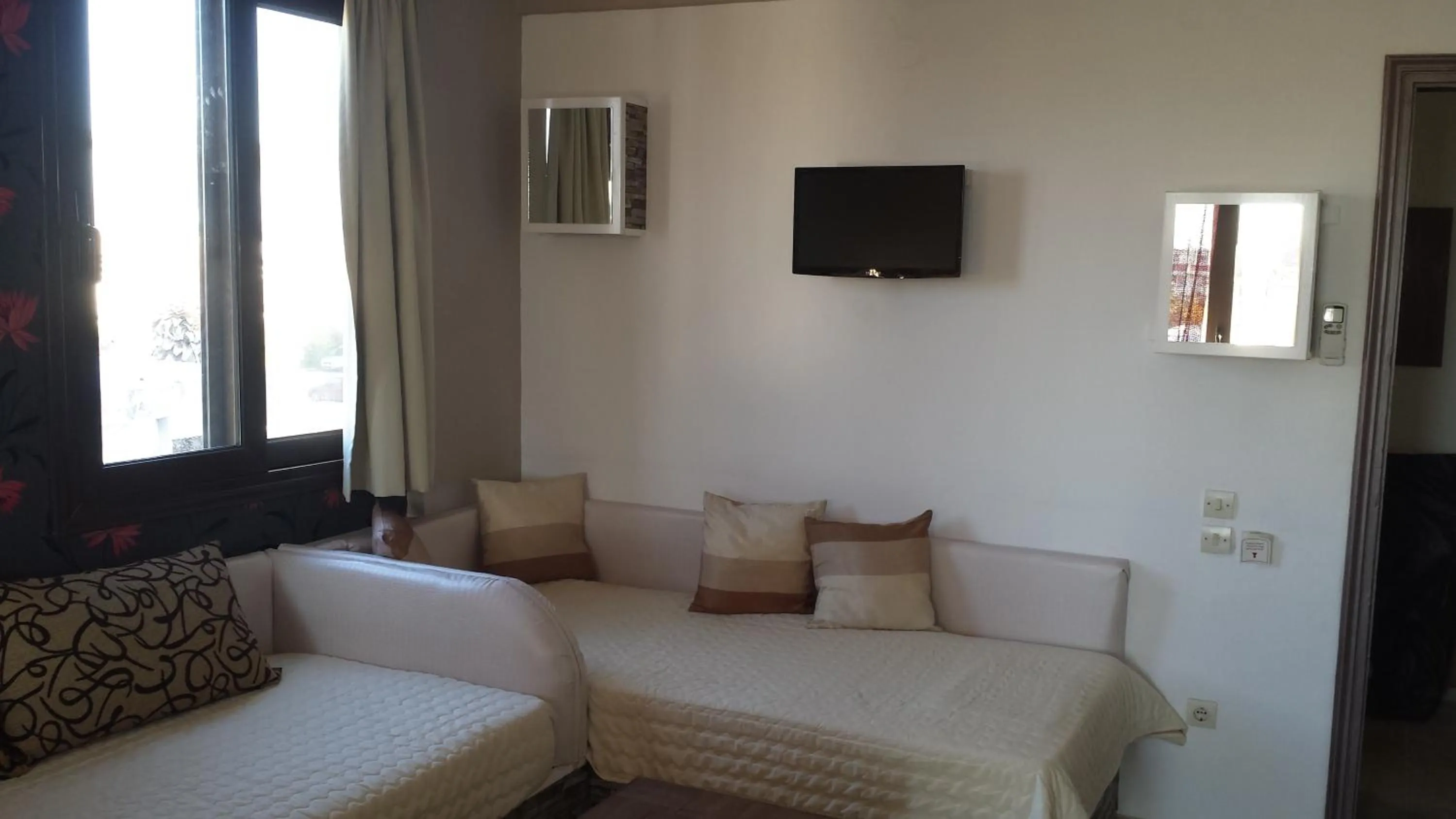 Photo of the whole room in Takis Hotel Apartments