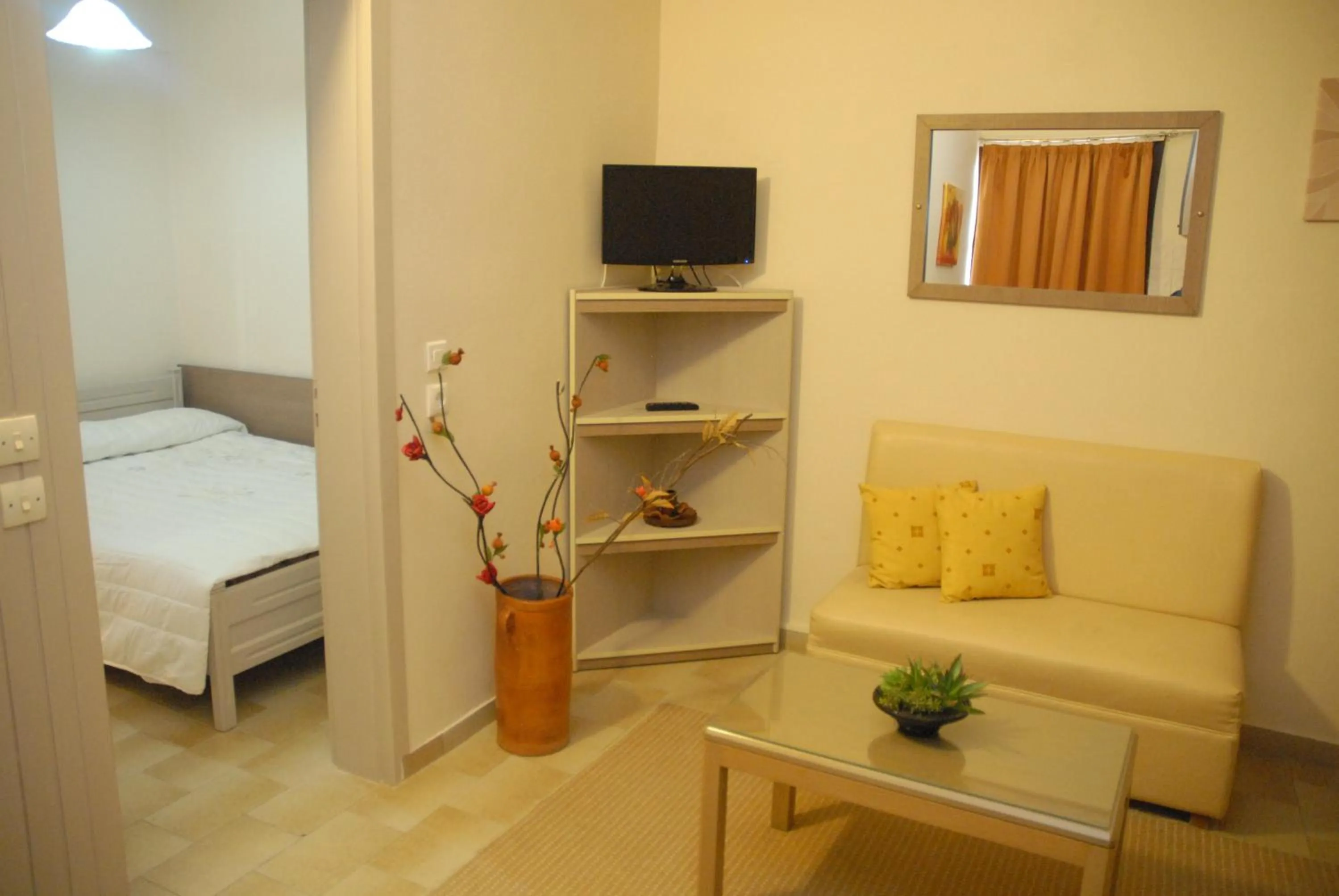 Bedroom, Bed in Takis Hotel Apartments
