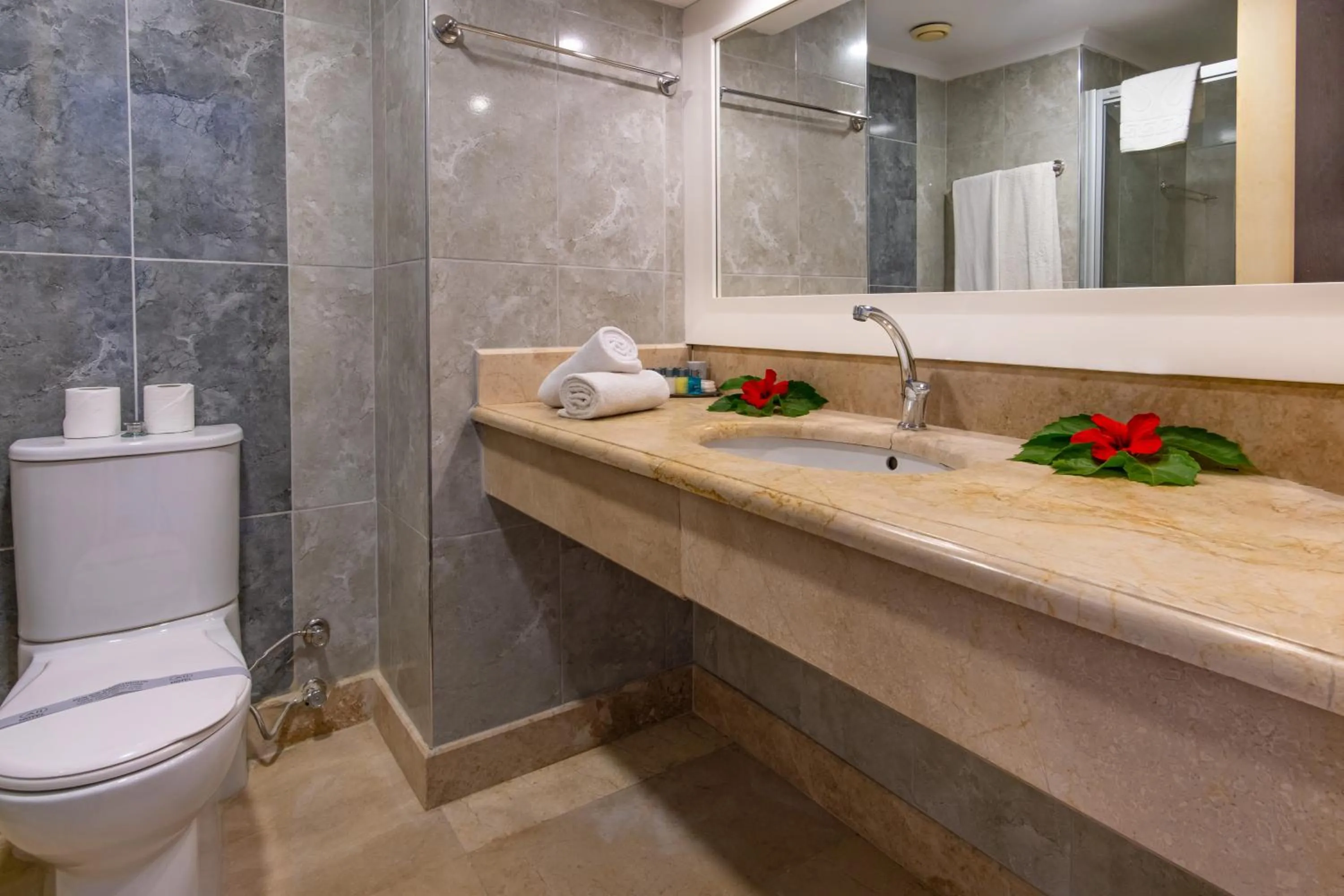 Shower in A11 Hotel Obaköy