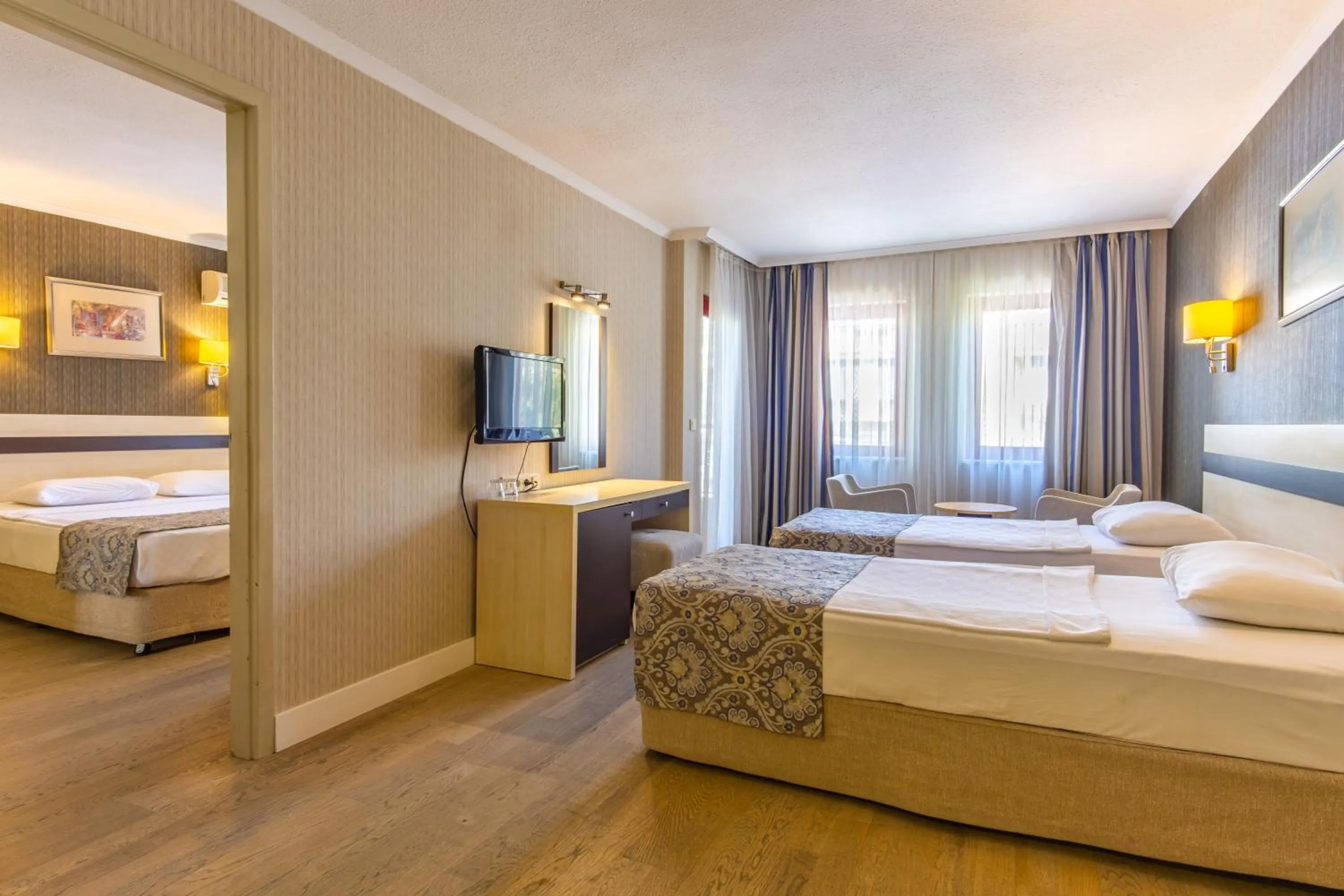 TV and multimedia in A11 Hotel Obaköy