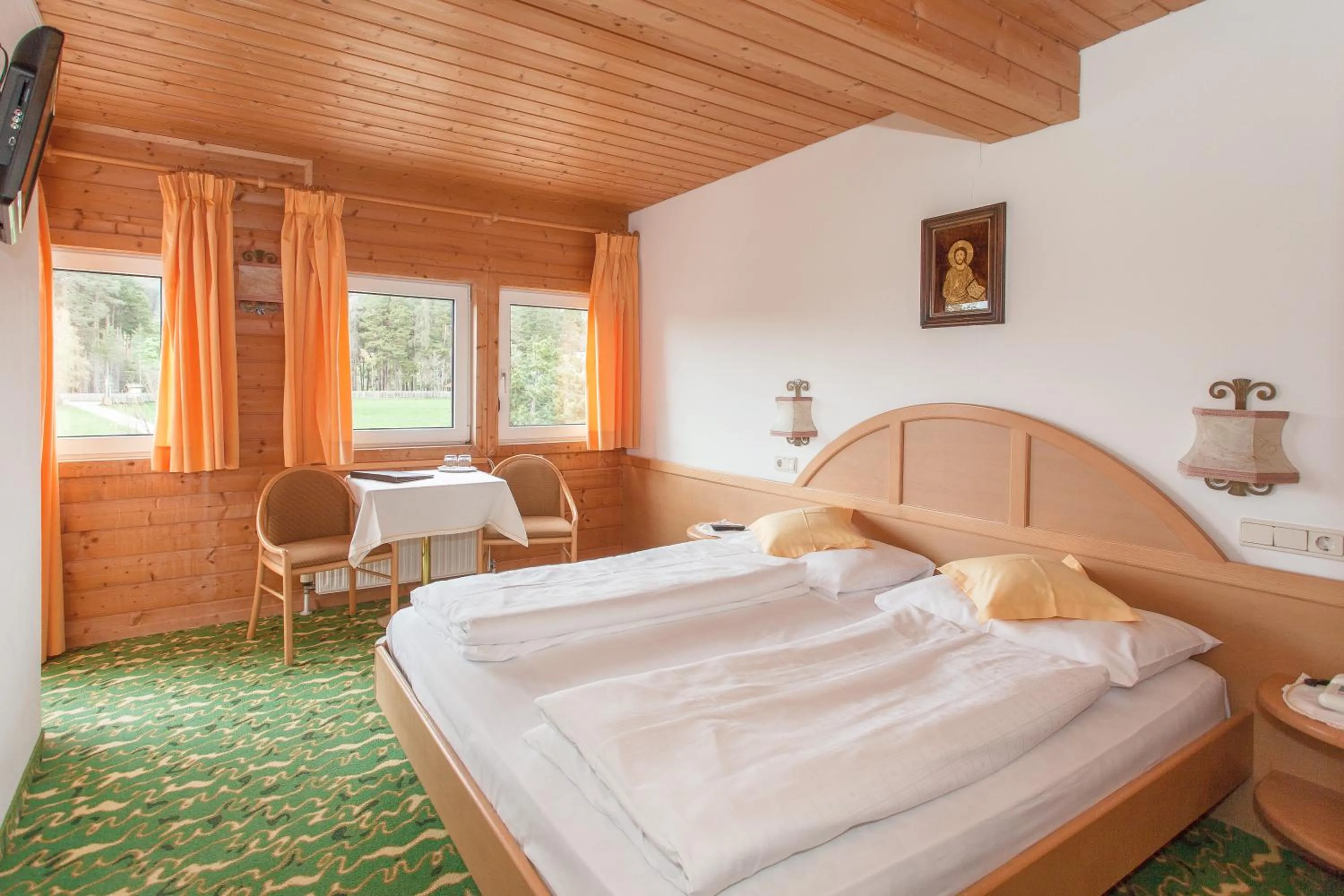 Day, Bed in Hotel Lichtenstern