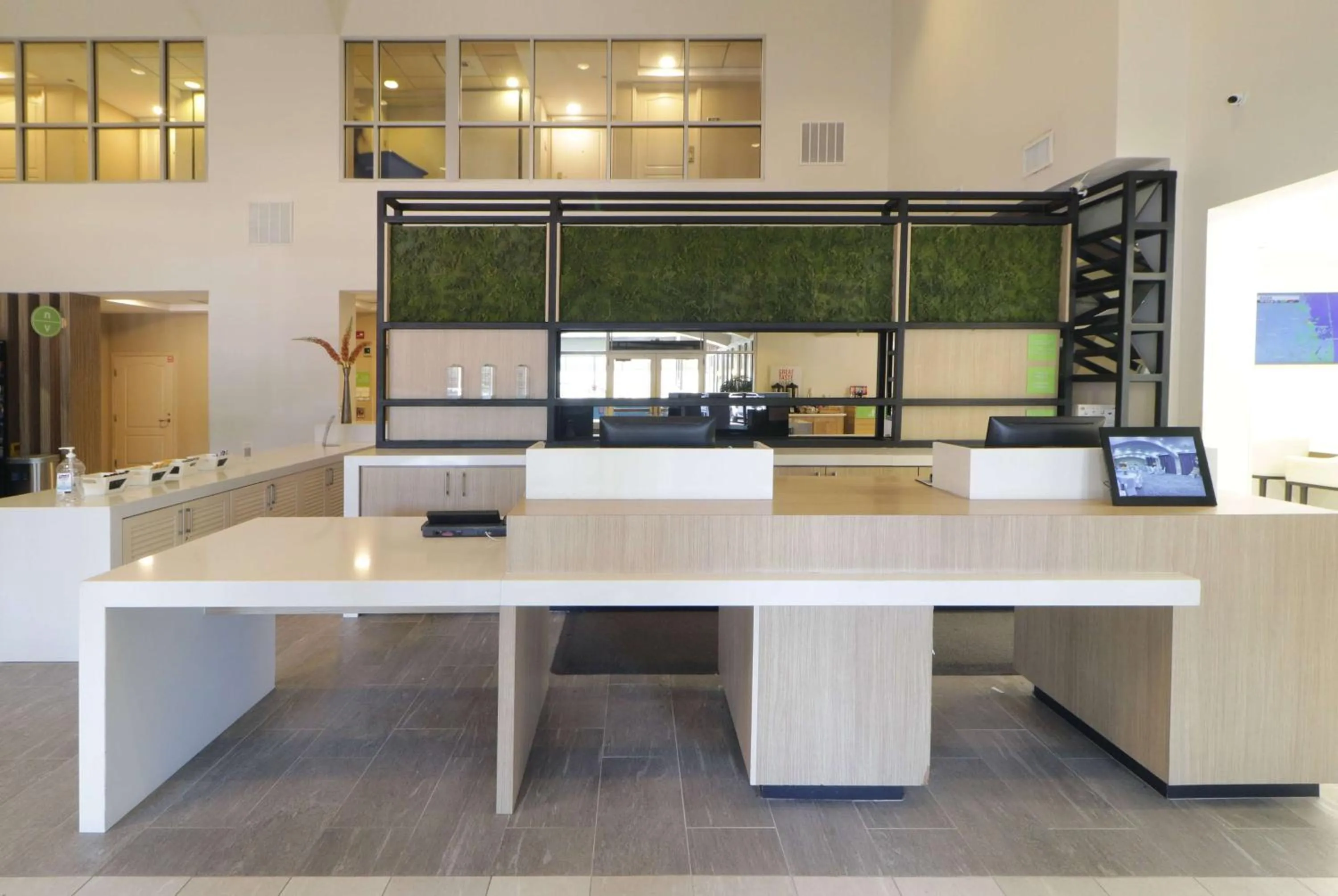 Lobby or reception in Wyndham Garden McAllen at La Plaza Mall