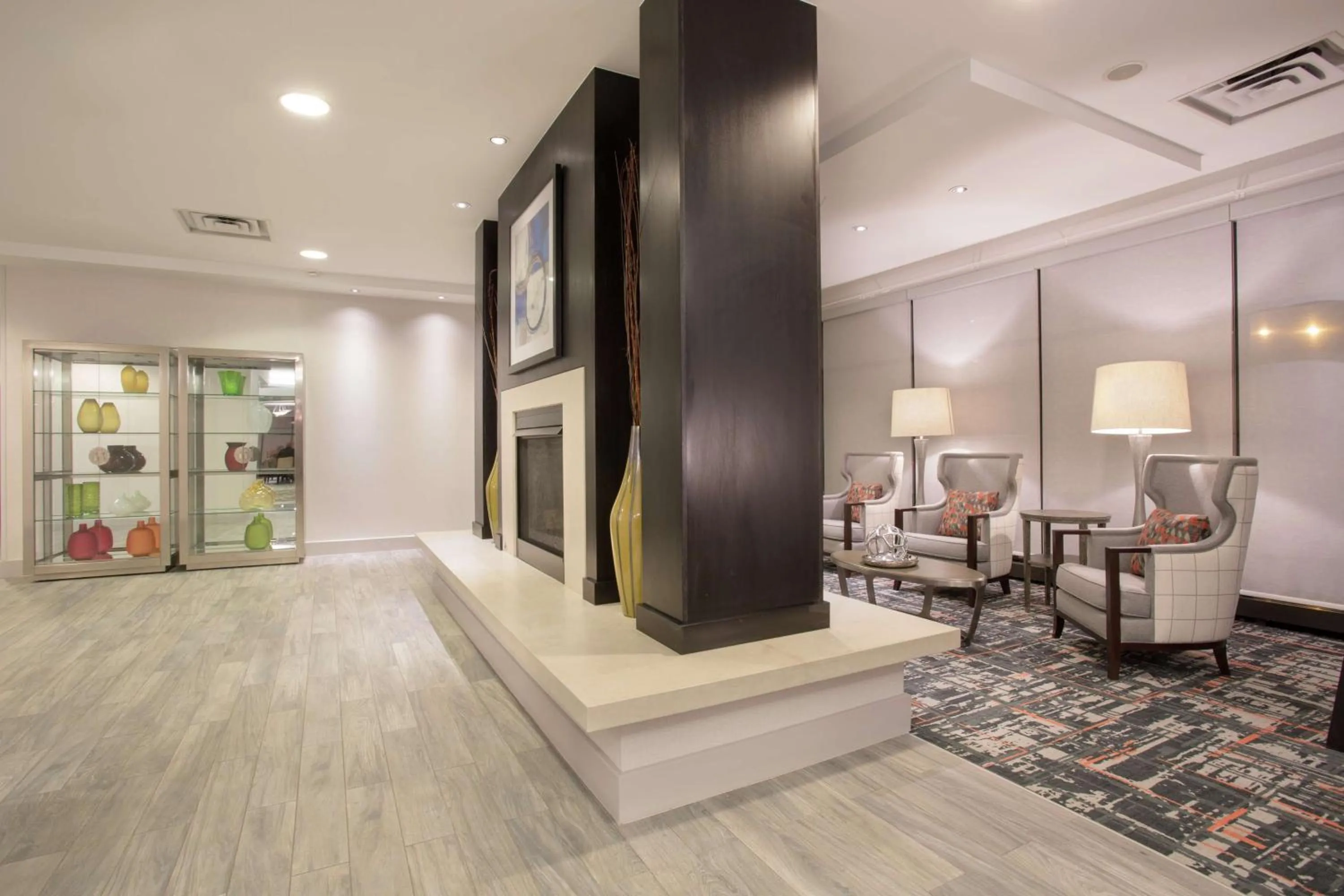 Lobby or reception in Hampton Inn & Suites Denver-Downtown