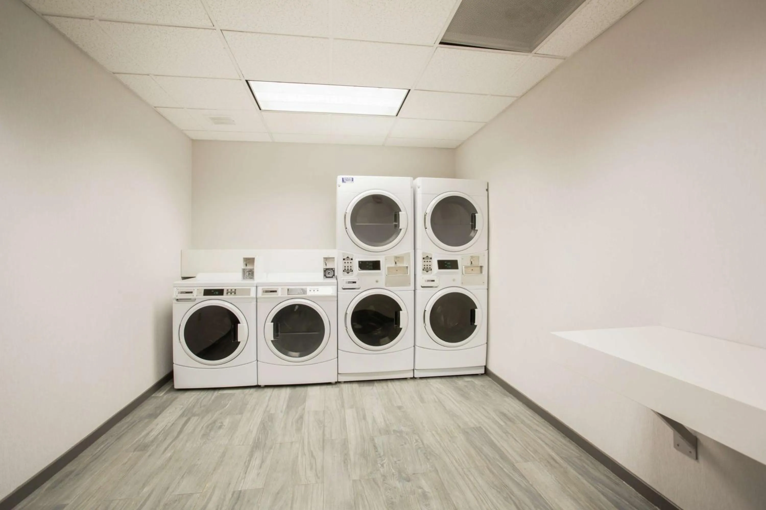 Sports in Hampton Inn & Suites Denver-Downtown