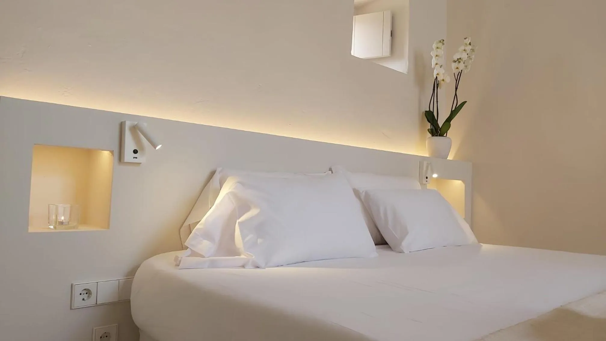 Bed in Yartan Boutique Hotel - Adults Only