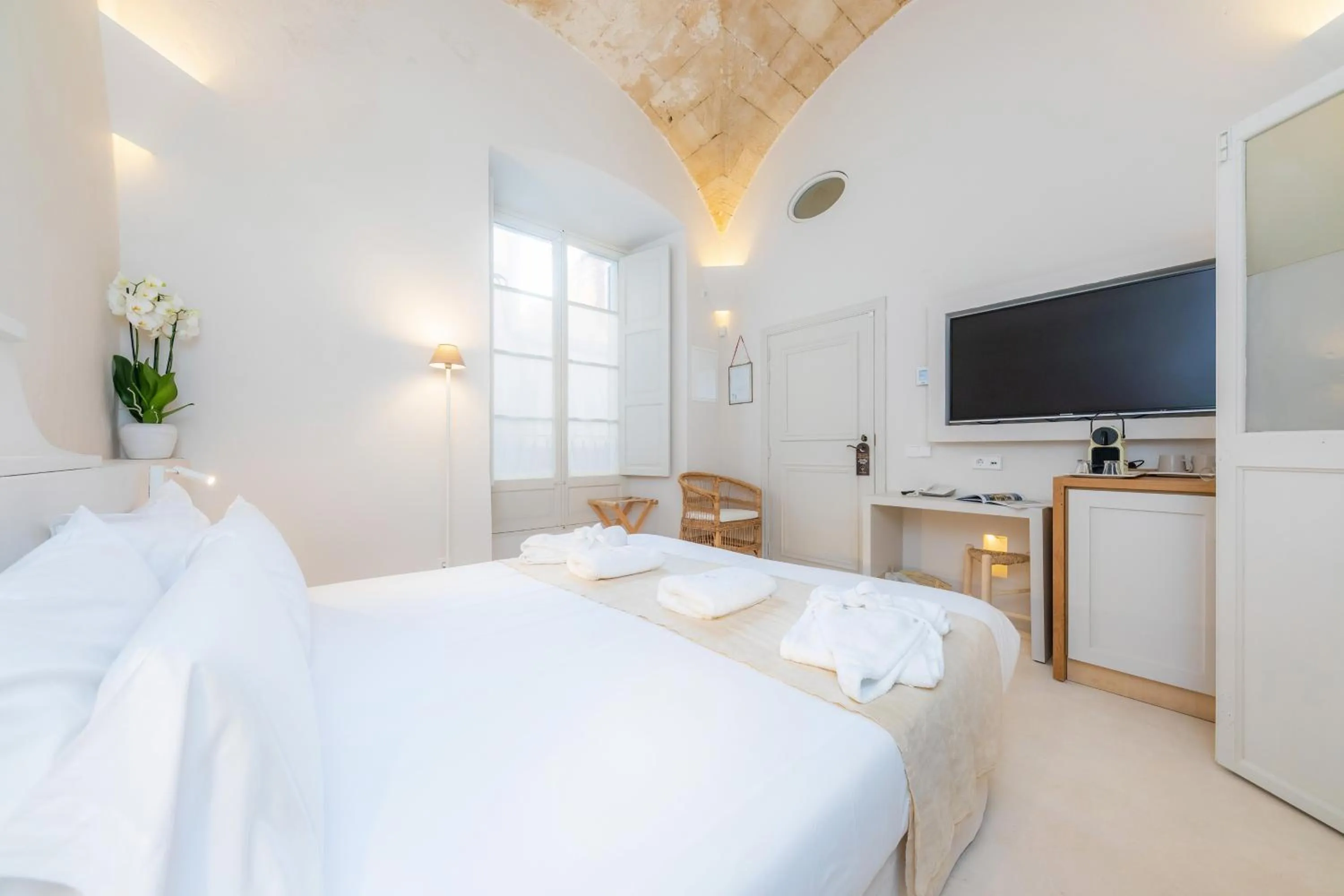 Bed in Yartan Boutique Hotel - Adults Only