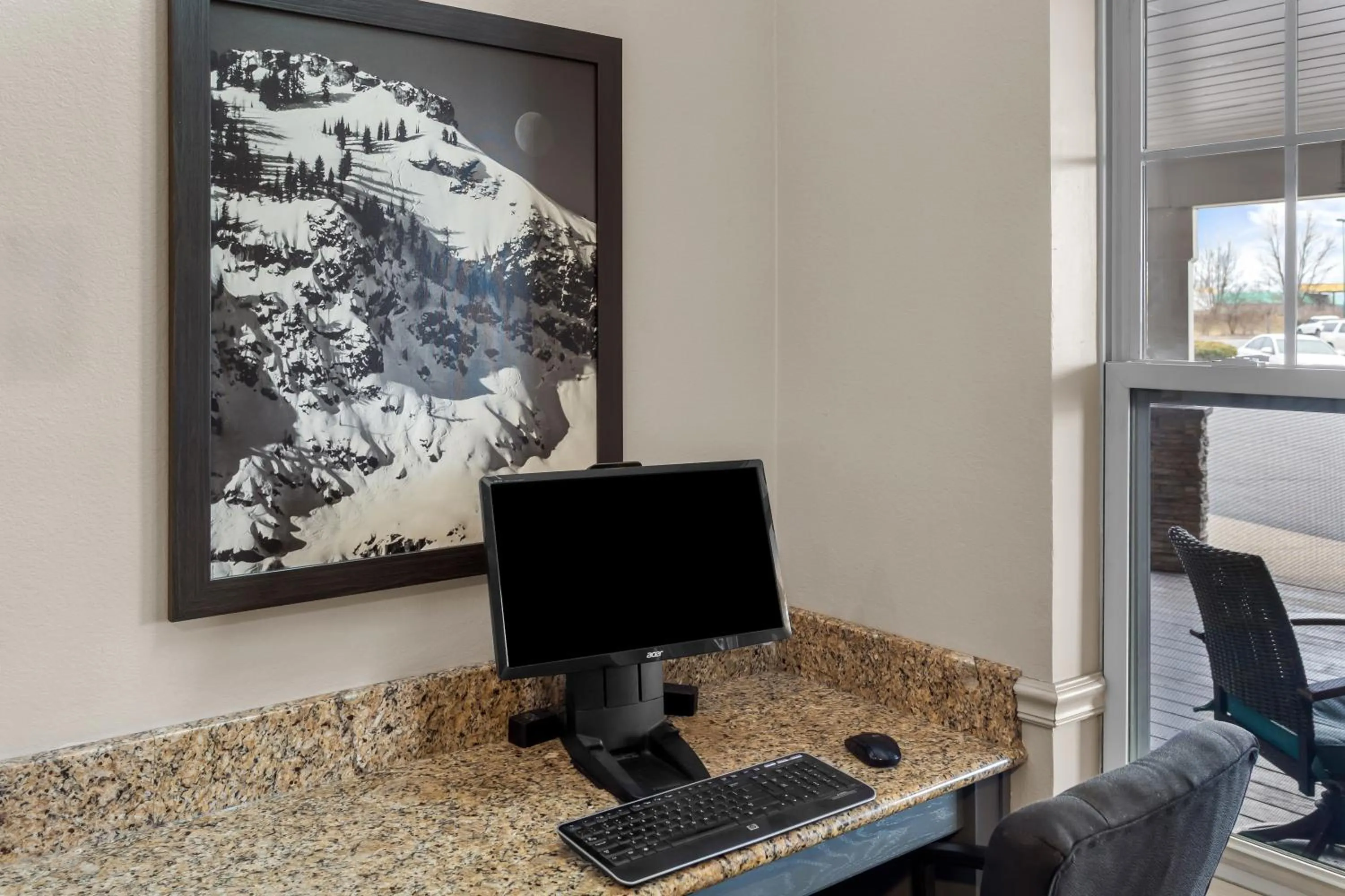 Business facilities in Country Inn & Suites by Radisson, Beckley, WV