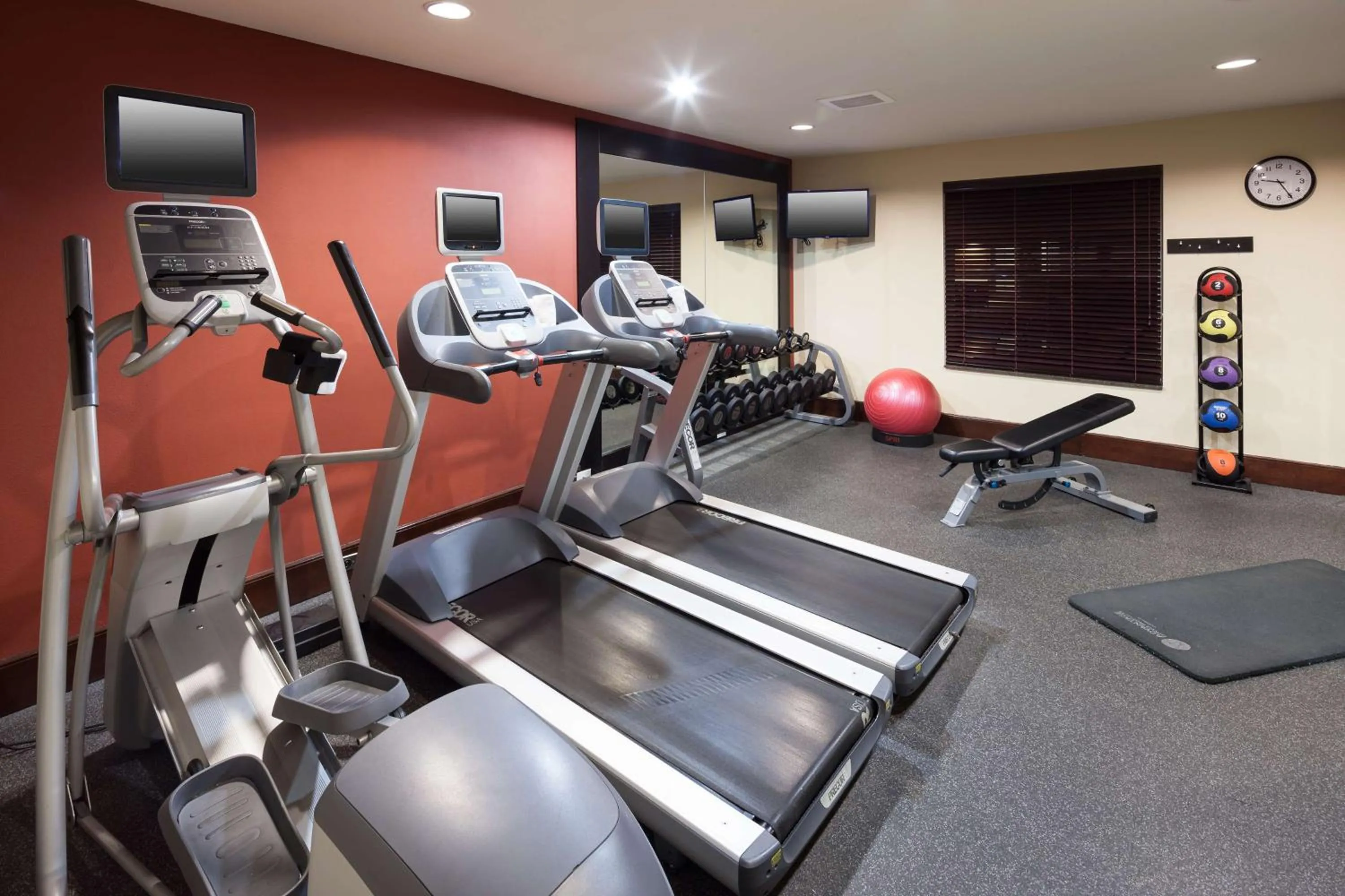Fitness centre/facilities in Homewood Suites by Hilton El Paso Airport