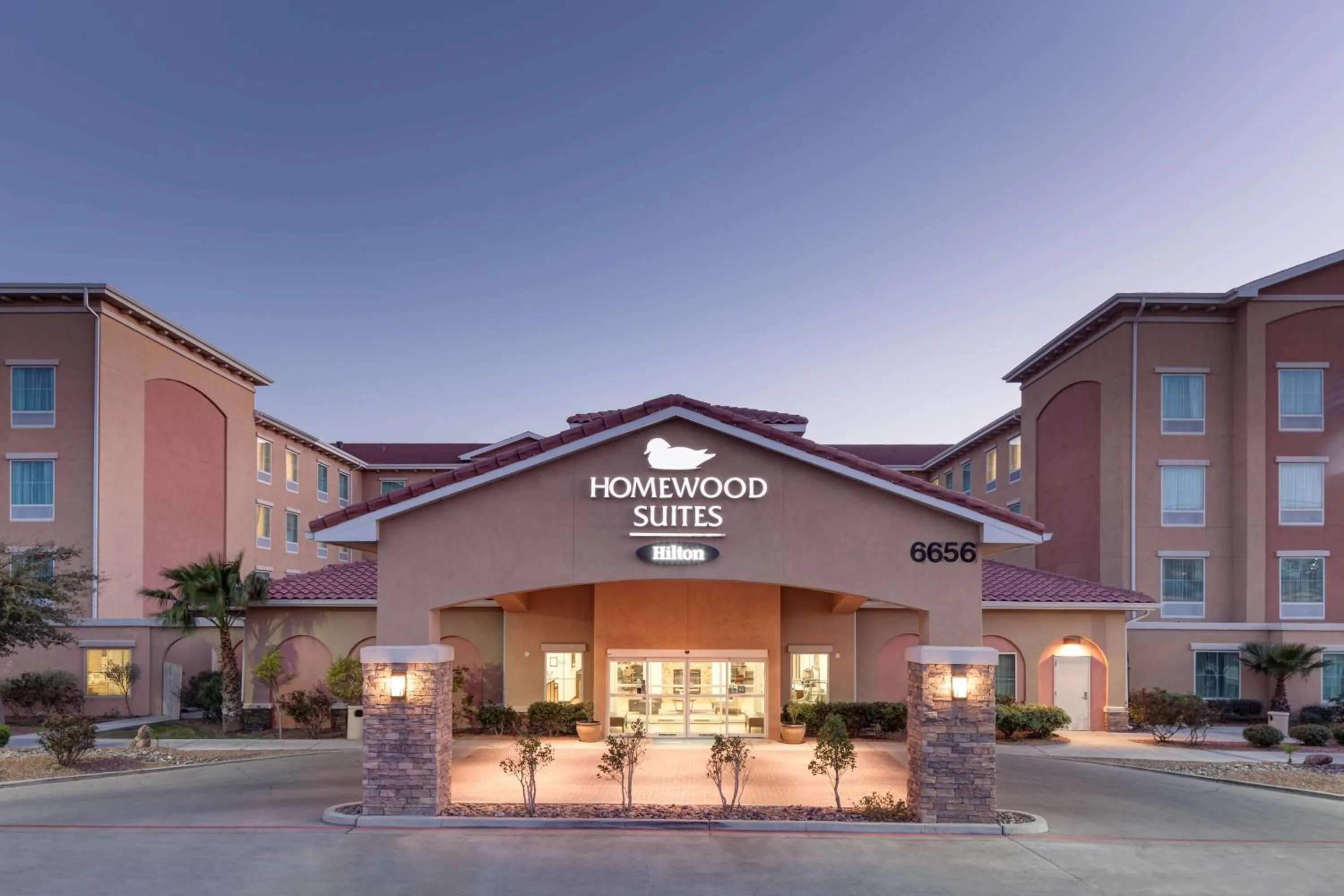 Property building in Homewood Suites by Hilton El Paso Airport